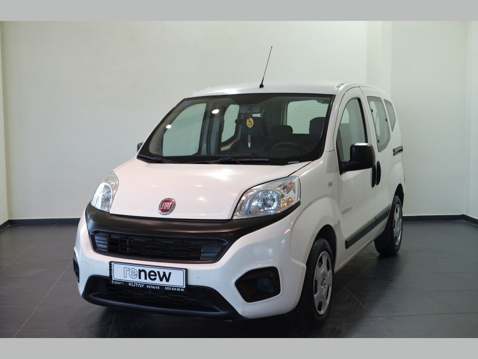 Fiat Fiorino Combi 1.3 MultiJet Pop
