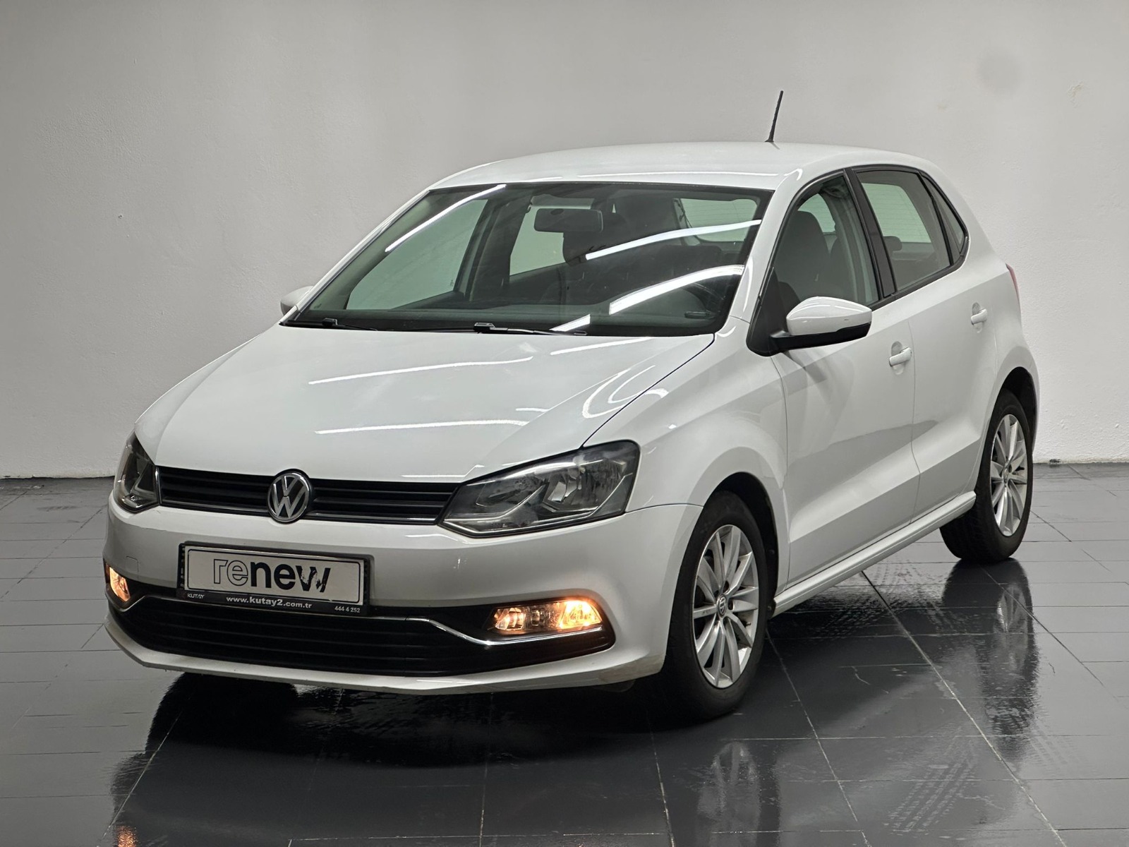 Volkswagen Polo Hatchback 1.4 TDI BMT Comfortline DSG