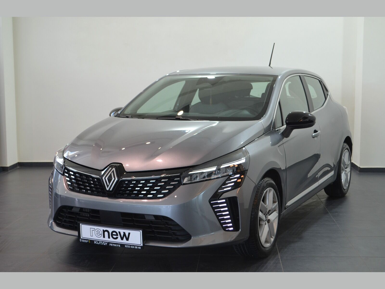 Renault Clio 1.0 TCE Evolution X-Tronic