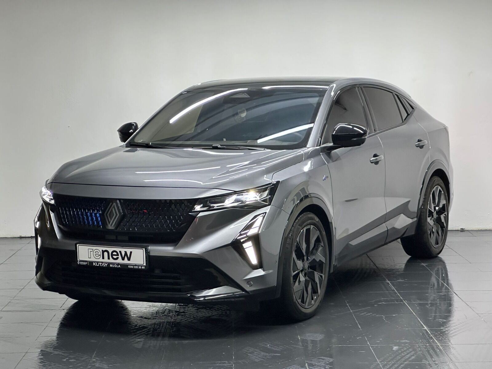 Renault Rafale SUV 1.2 E-tech Esprit Alpine Otomatik