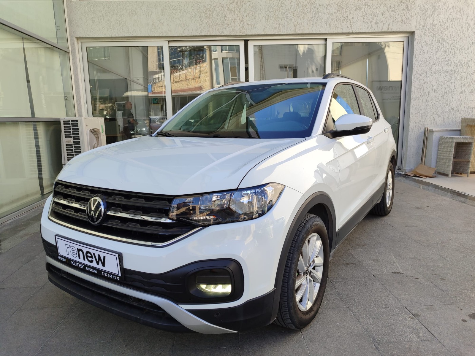 Volkswagen T-Cross SUV 1.0 TSI Life DSG