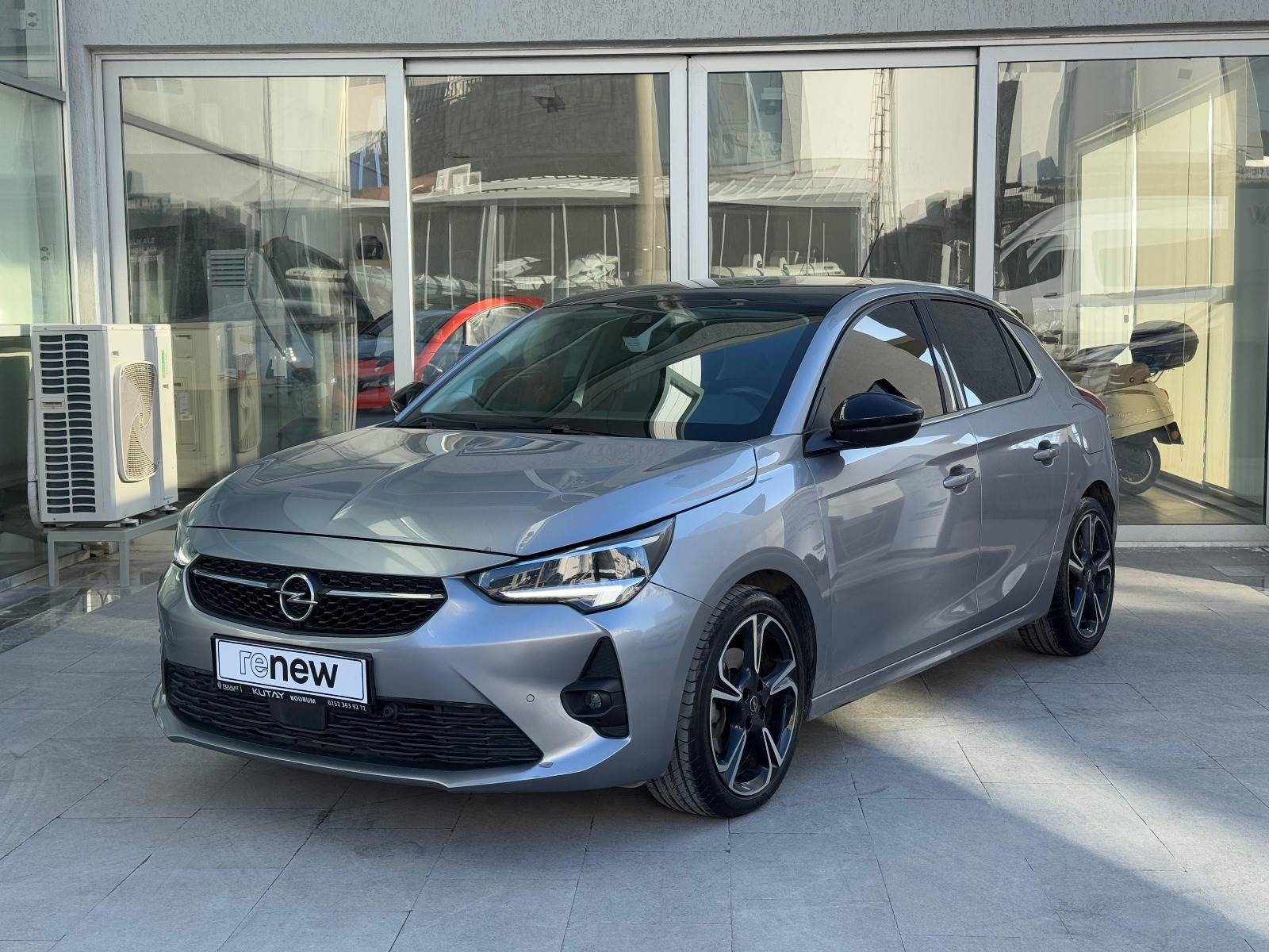 Opel Corsa Hatchback 1.2 Turbo Ultimate Otomatik