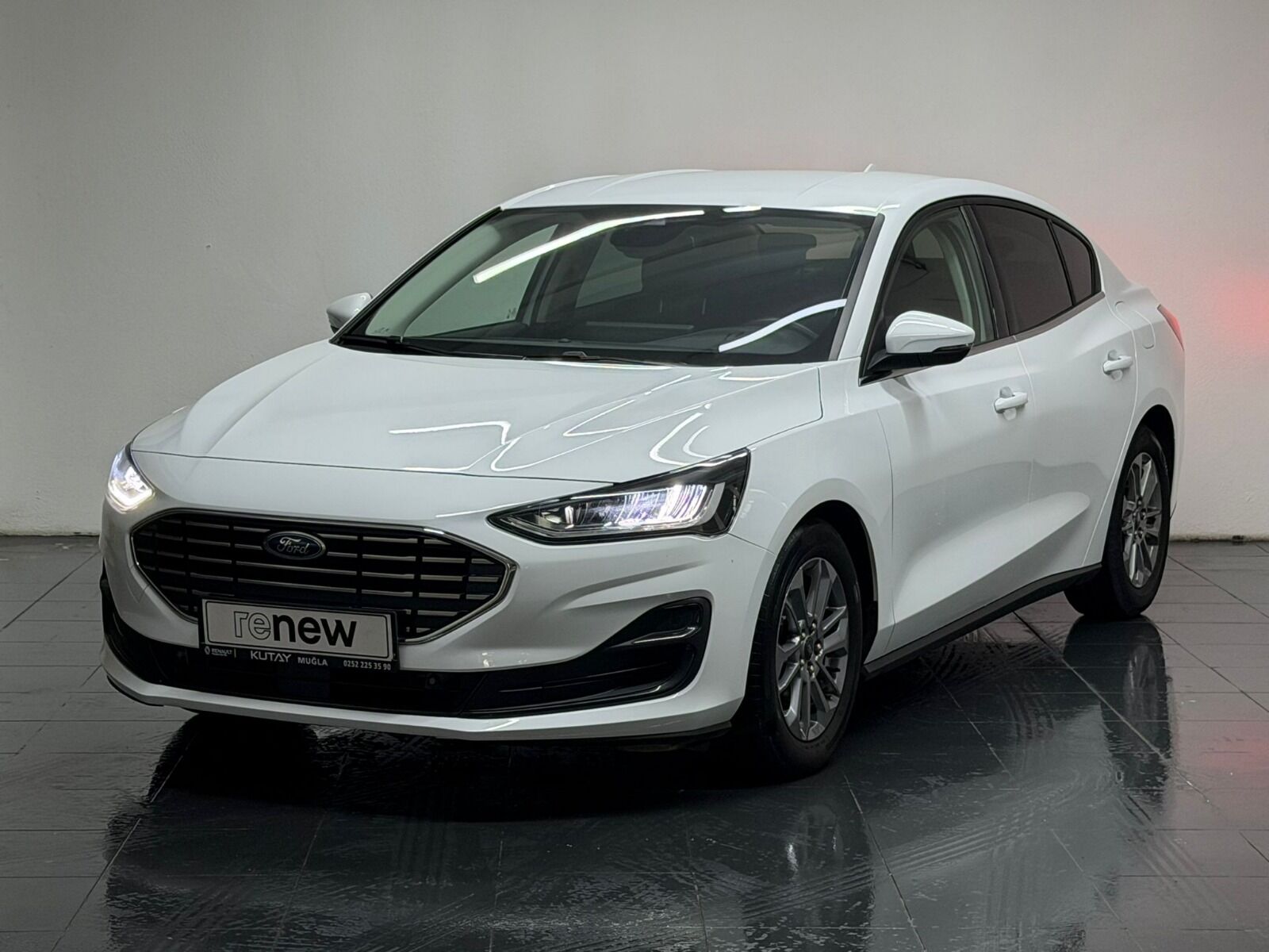 Ford Focus 1.5 EcoBlue Titanium Stil
