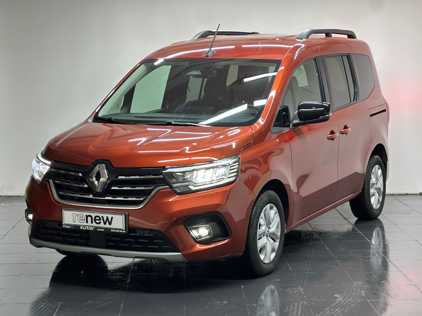 Renault Kangoo Multix Combi 1.3 TCe Iconic EDC