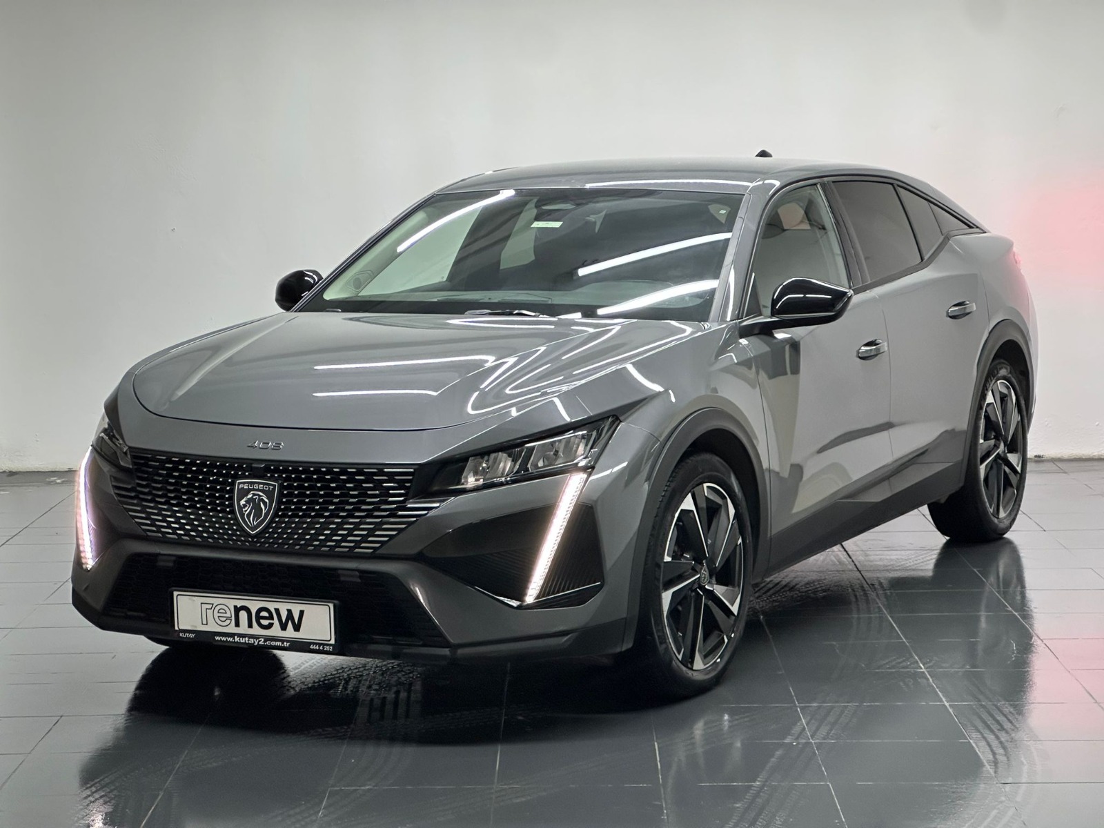 Peugeot 408 Crossover 1.2 PureTech Allure EAT8