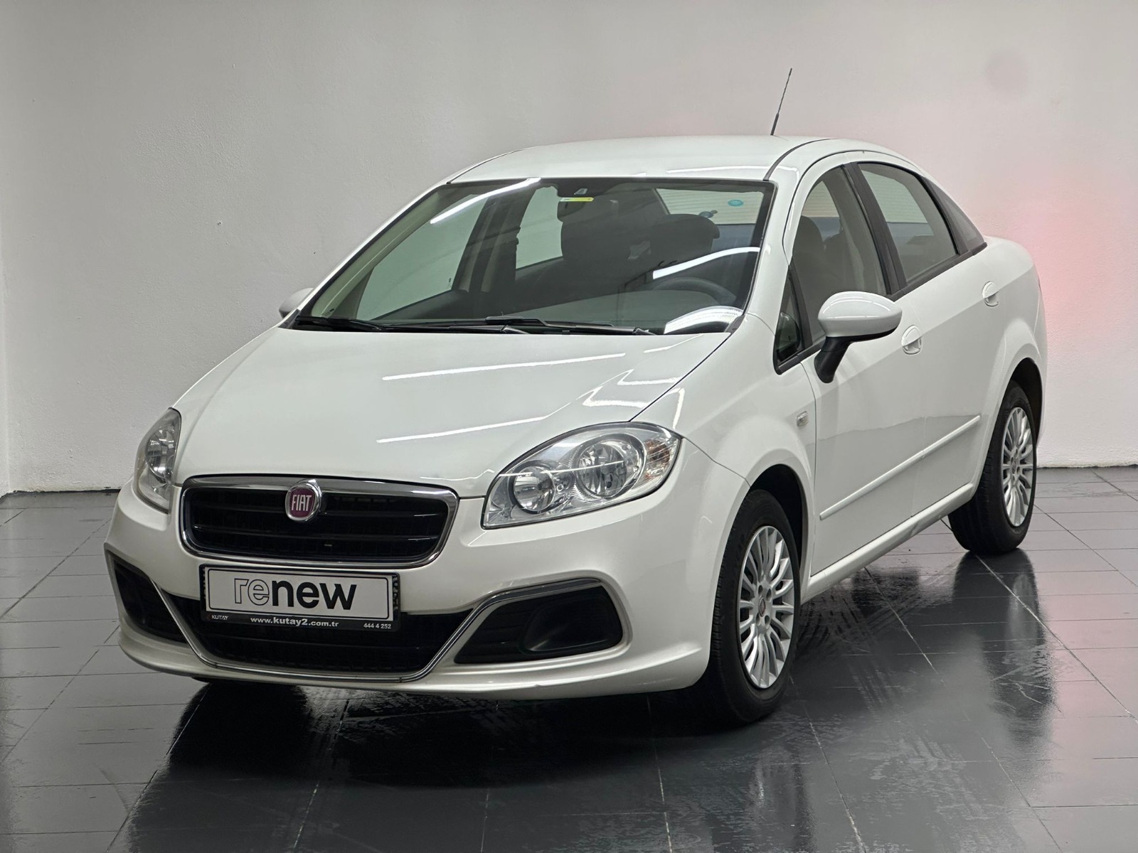 Fiat Linea Sedan 1.3 MultiJet Pop