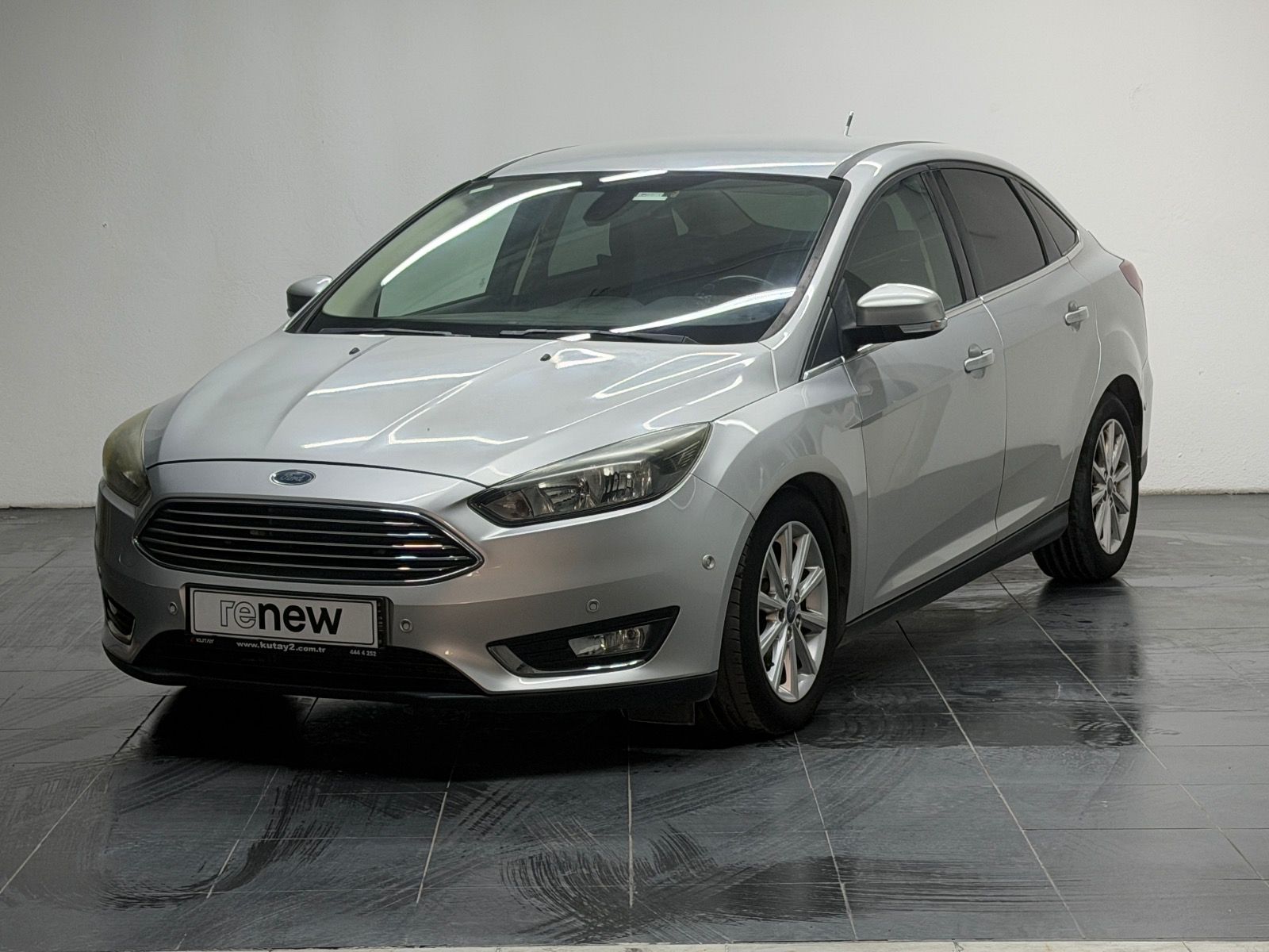 Ford Focus 1.5 TDCI Titanium Powershift
