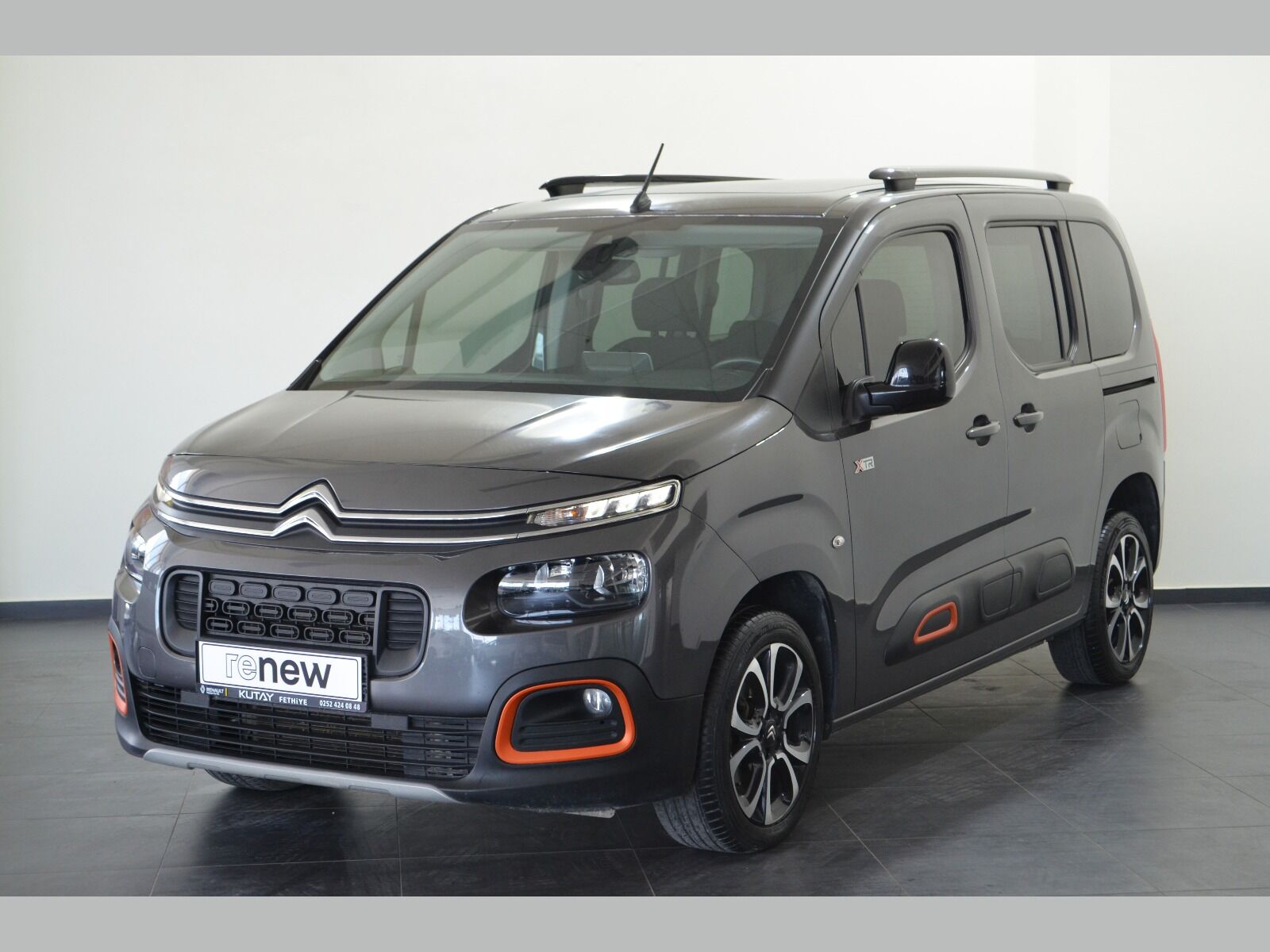 Citroen Berlingo 1.5 BlueHDI Shine Bold S&S EAT8