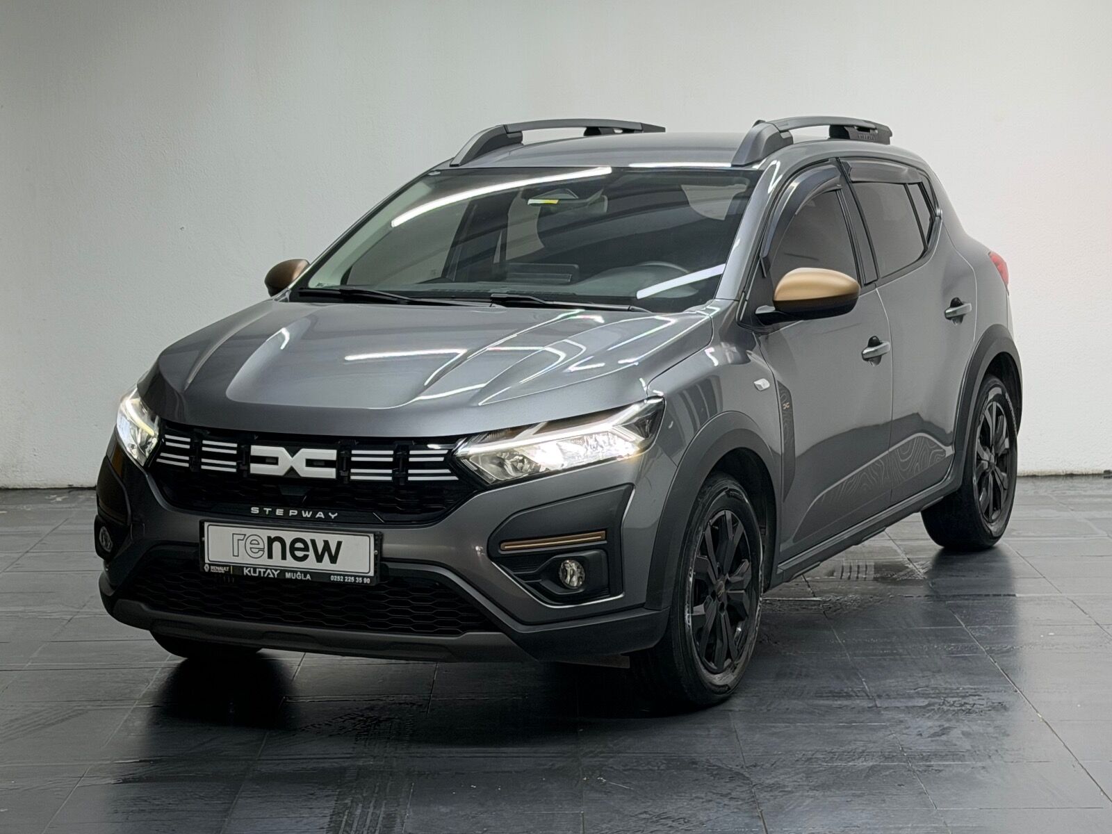 Dacia Sandero Stepway 1.0 TCE Extreme CVT