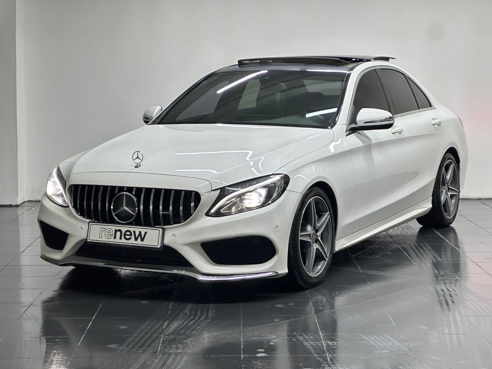 Mercedes-Benz C Sedan 200 d BlueTEC AMG 7G-Tronic