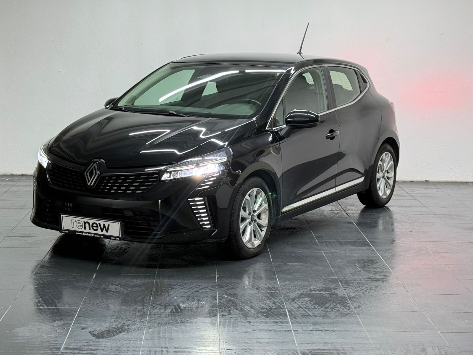 Renault Clio 1.0 TCE Evolution X-Tronic
