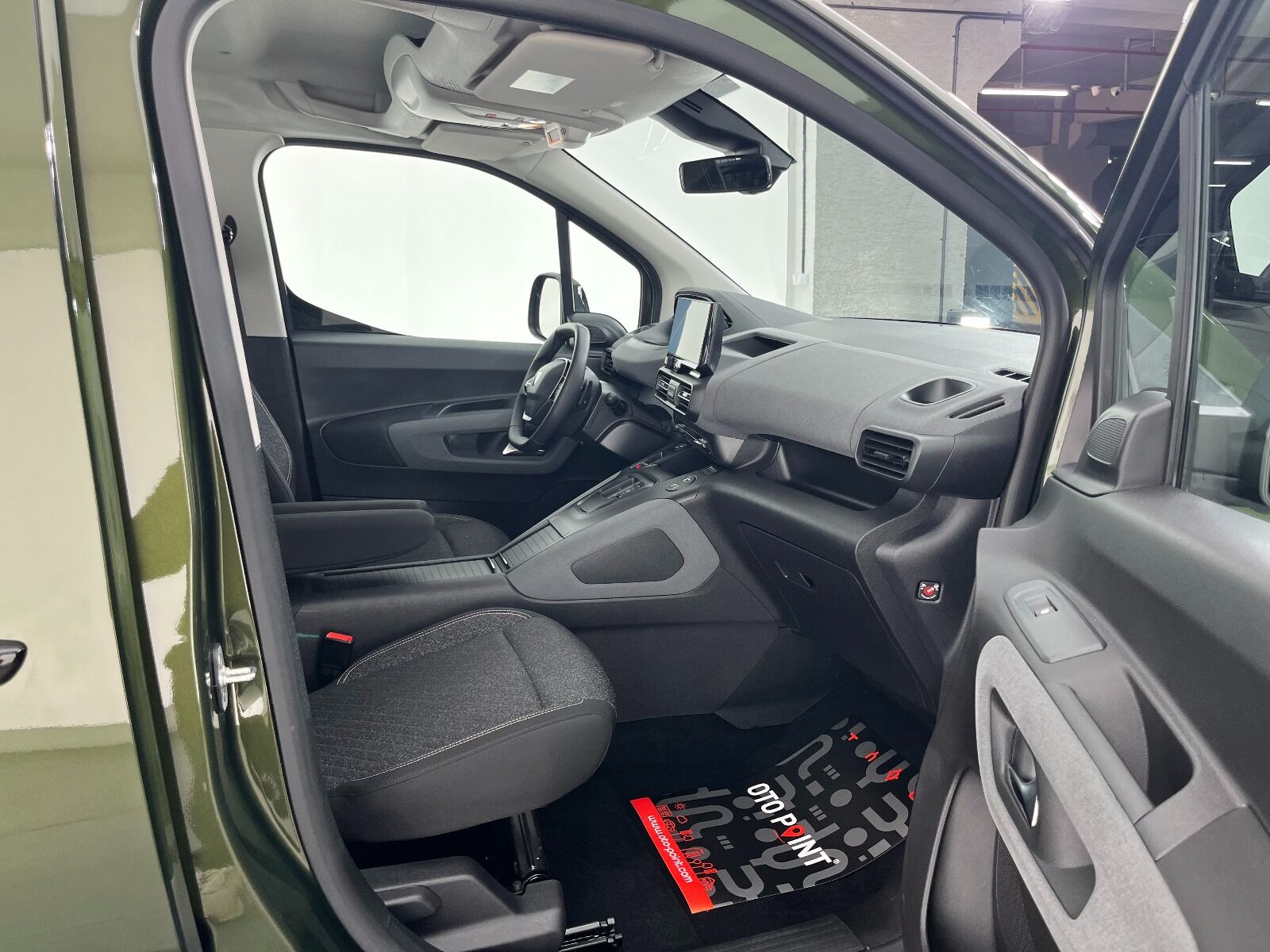 Peugeot Rifter 1.5 BlueHDI Allure EAT8 - 2025 - Detay
