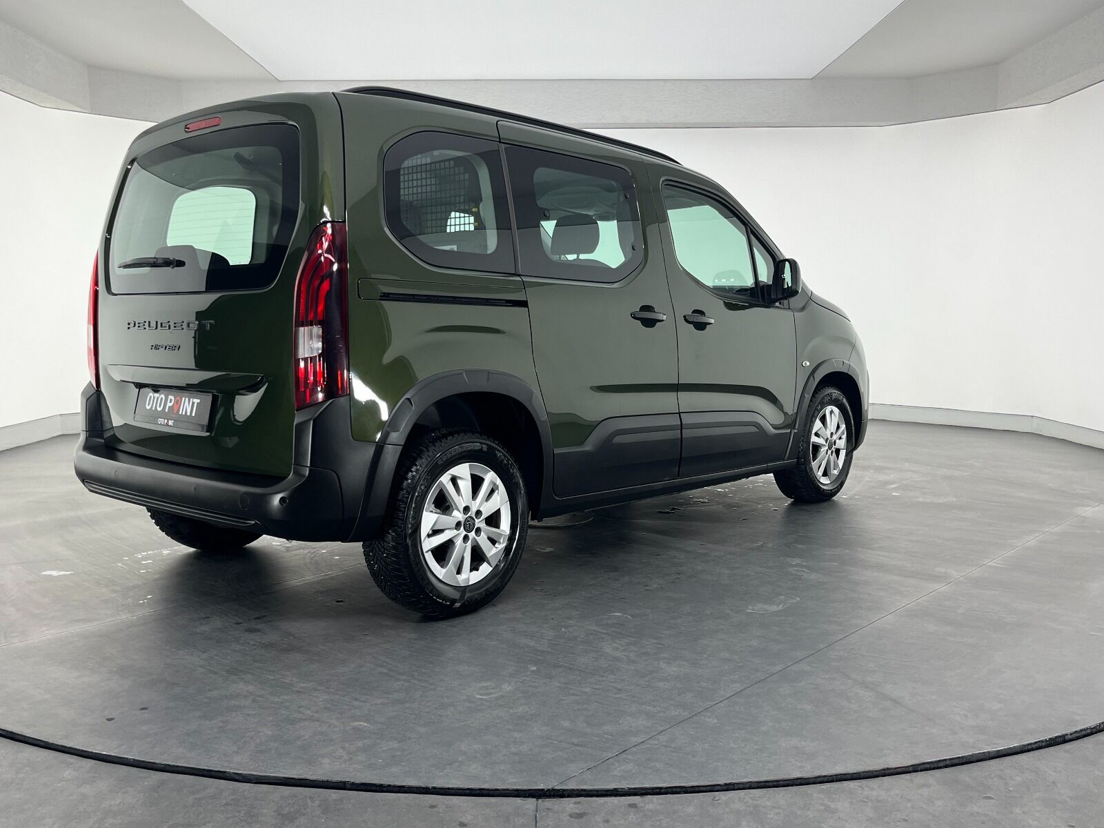 Peugeot Rifter 1.5 BlueHDI Allure EAT8 - 2025 - Detay