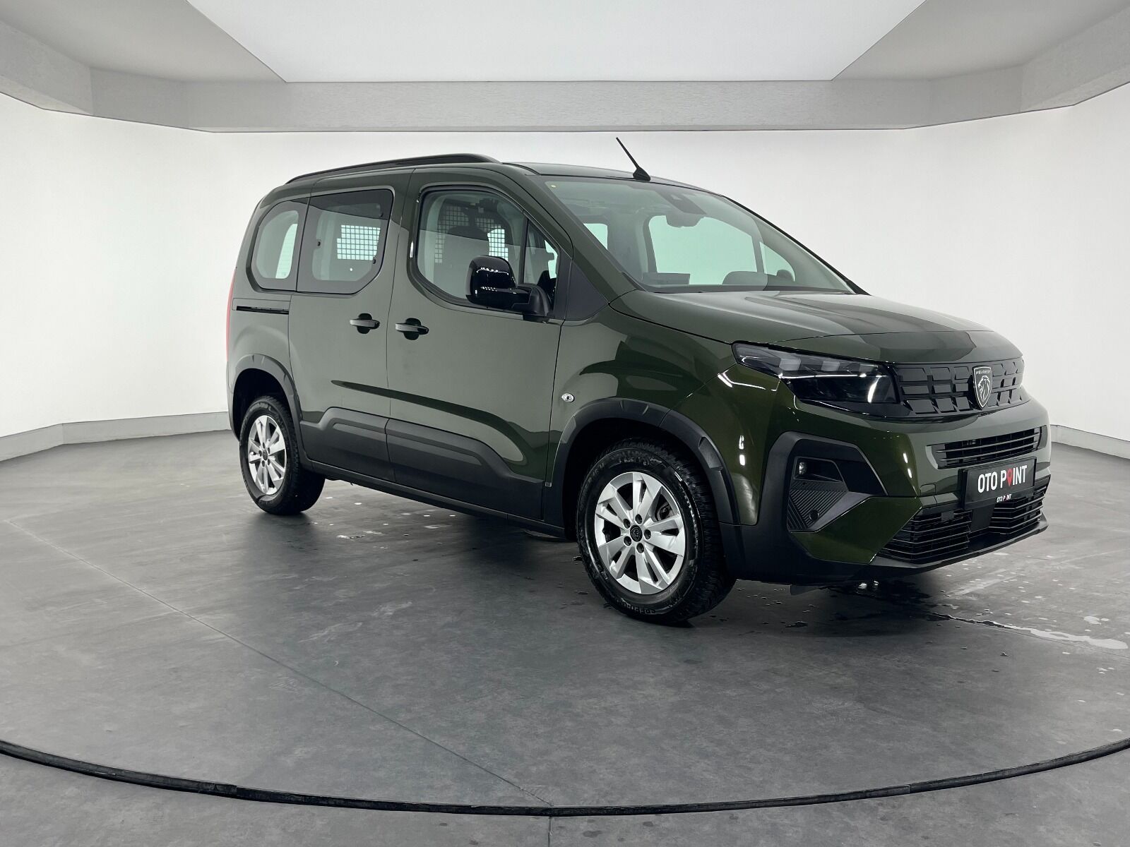Peugeot Rifter 1.5 BlueHDI Allure EAT8 - 2025 - Detay