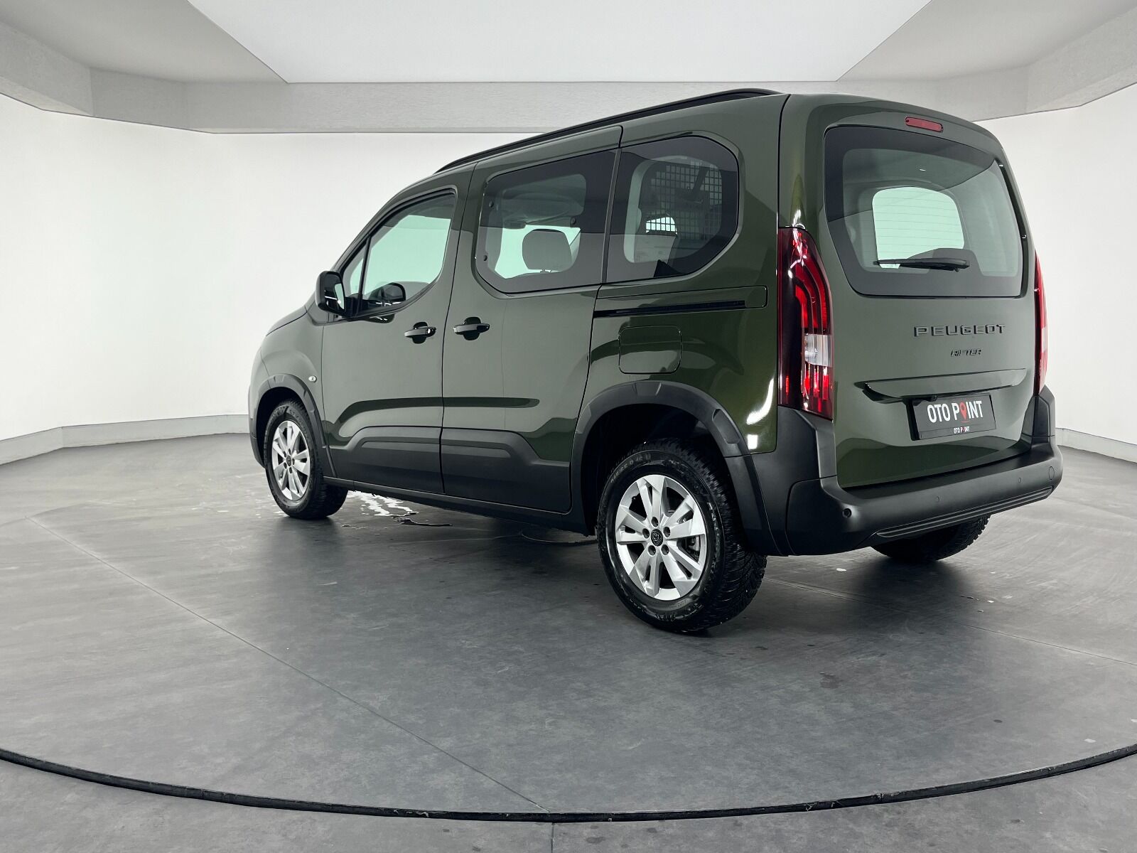Peugeot Rifter 1.5 BlueHDI Allure EAT8 - 2025 - Detay