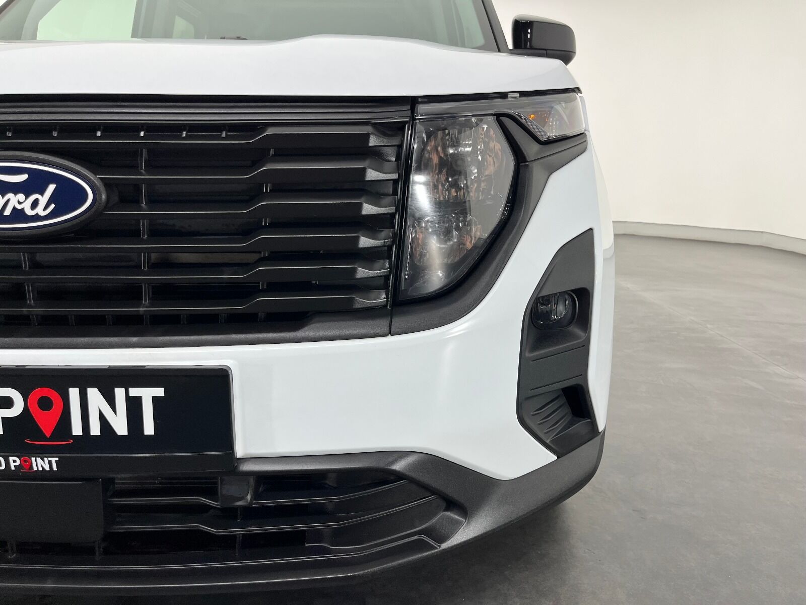 Ford Tourneo Courier 1.5L EcoBlue Deluxe - 2024 - Detay