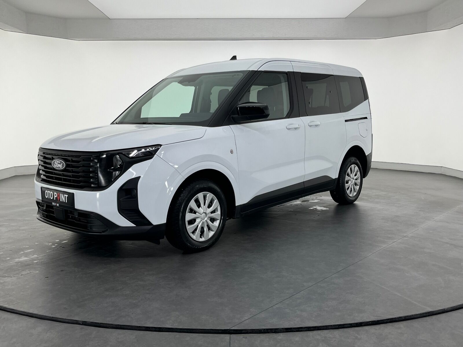 Ford Tourneo Courier 1.5L EcoBlue Deluxe - 2024 - Detay