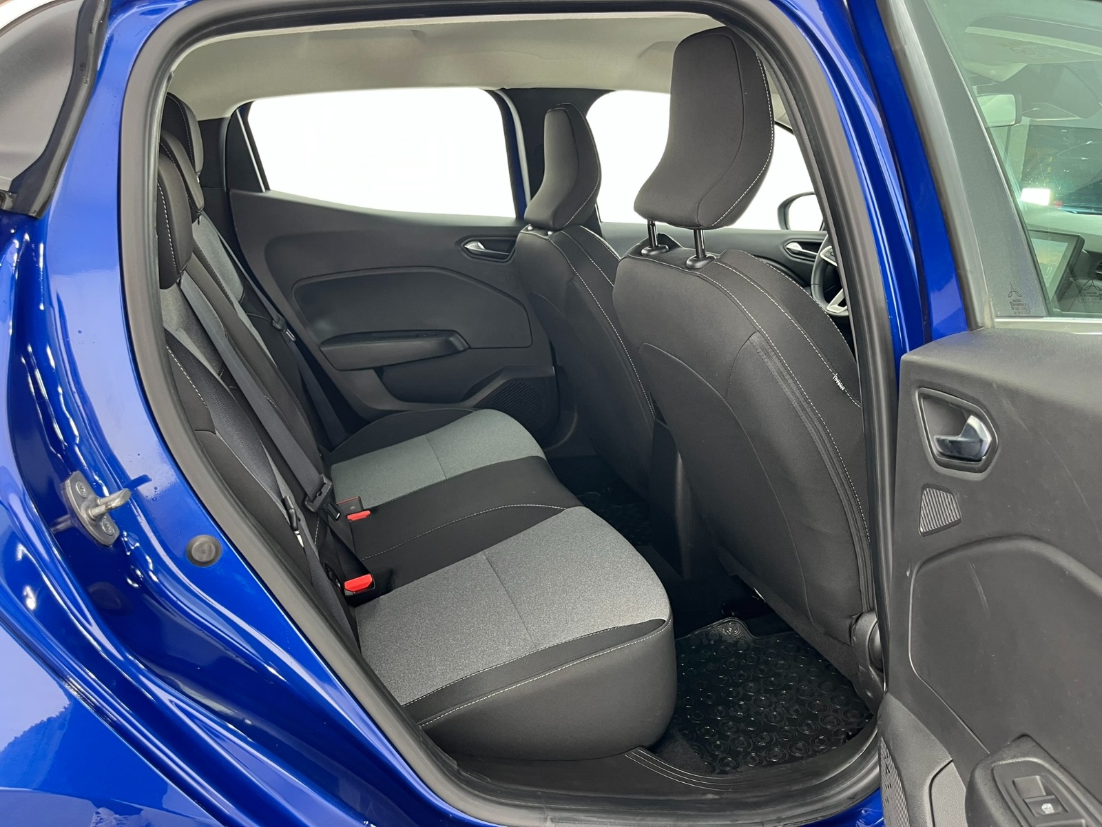 Renault Clio Hatchback 1.0 TCe Evolution X-Tronic - 2024 - Detay