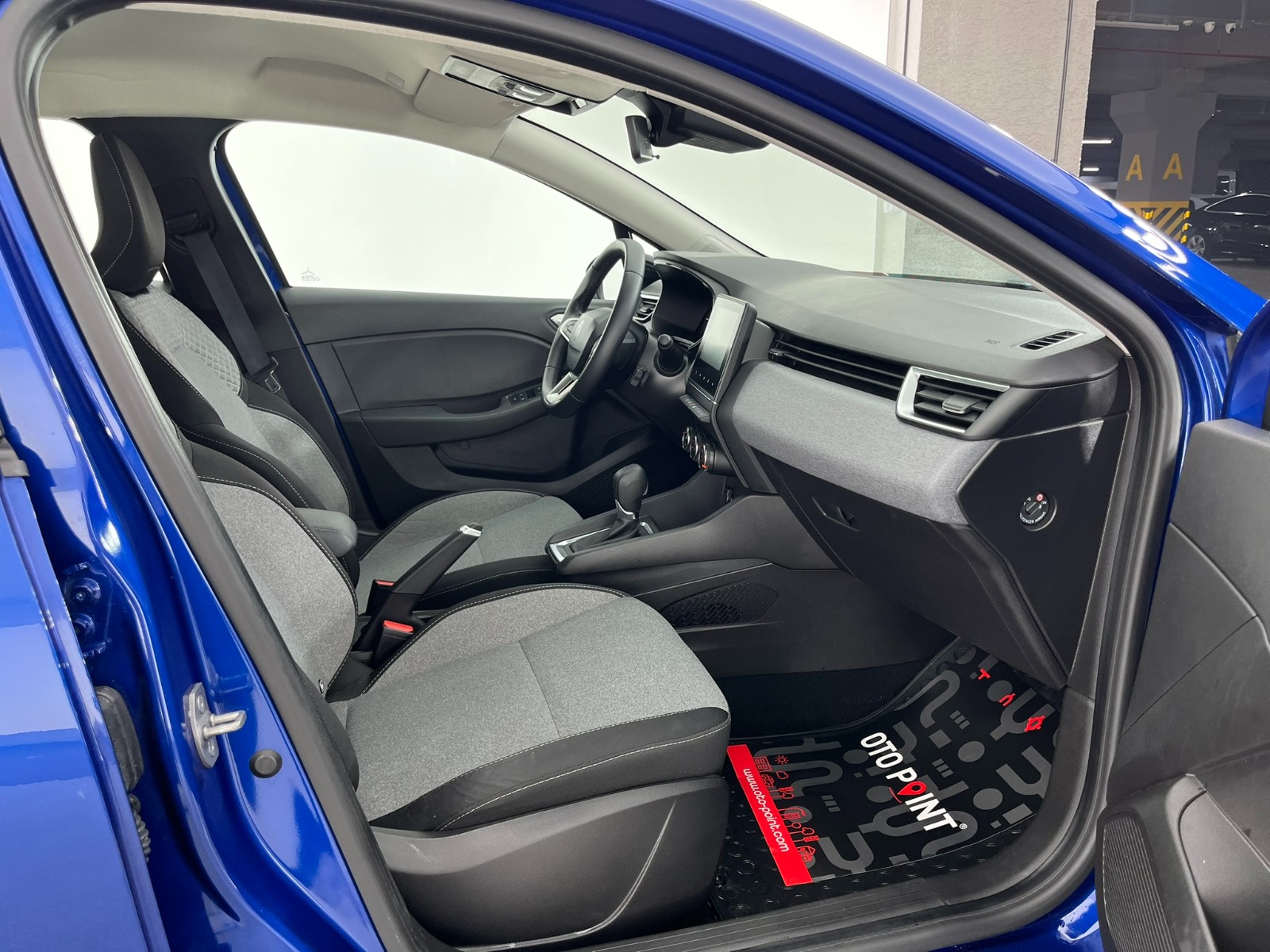 Renault Clio Hatchback 1.0 TCe Evolution X-Tronic - 2024 - Detay