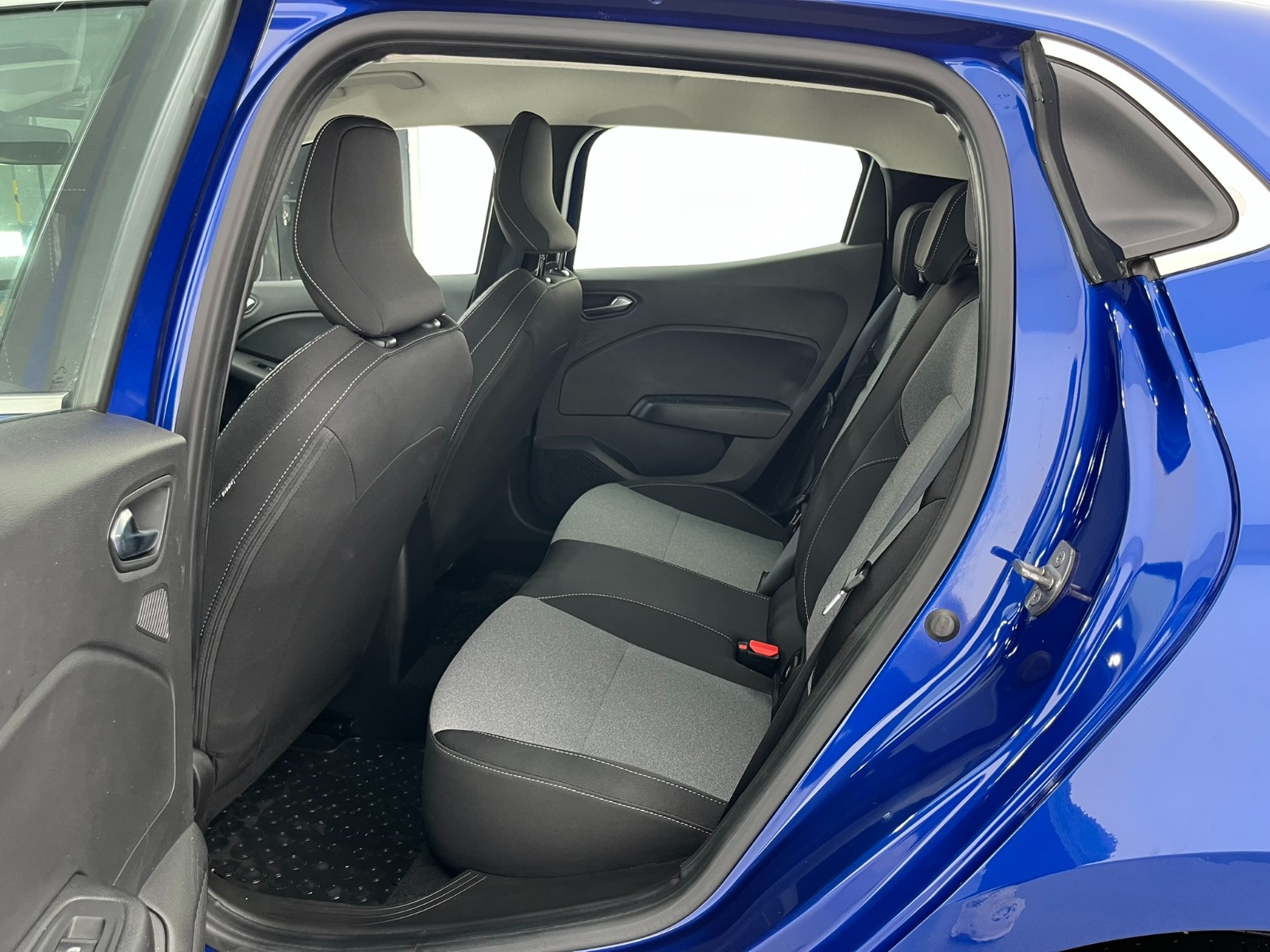 Renault Clio Hatchback 1.0 TCe Evolution X-Tronic - 2024 - Detay