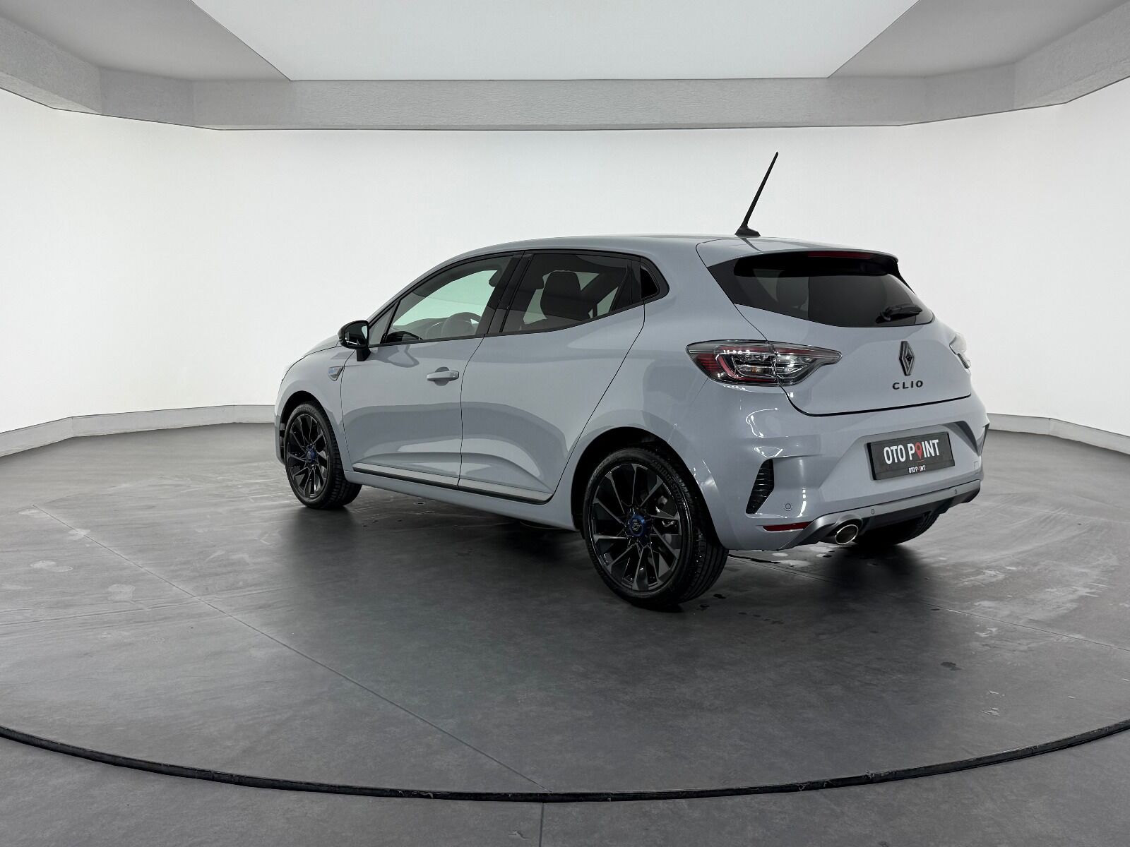 Renault Clio 1.0 TCE Techno Esprit Alpine X-Tronic - 2025 - Detay