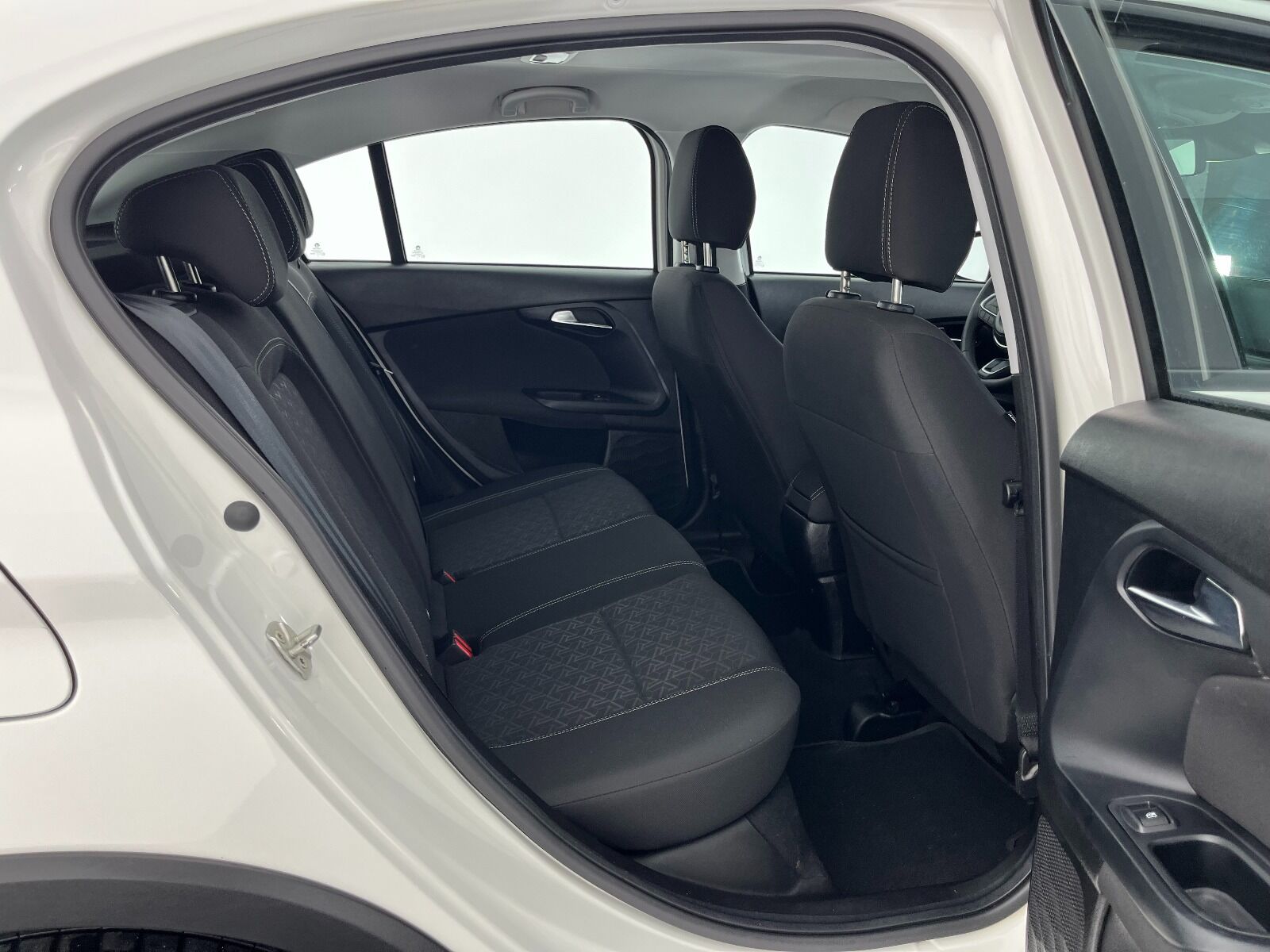 Fiat Egea Cross 1.6 Multijet Urban Traction+ DCT - 2024 - Detay