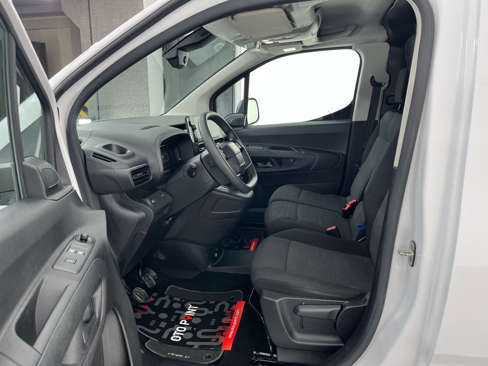 Fiat Doblo Cargo 1.5 BlueHDİ Maxi - 2024 - Detay