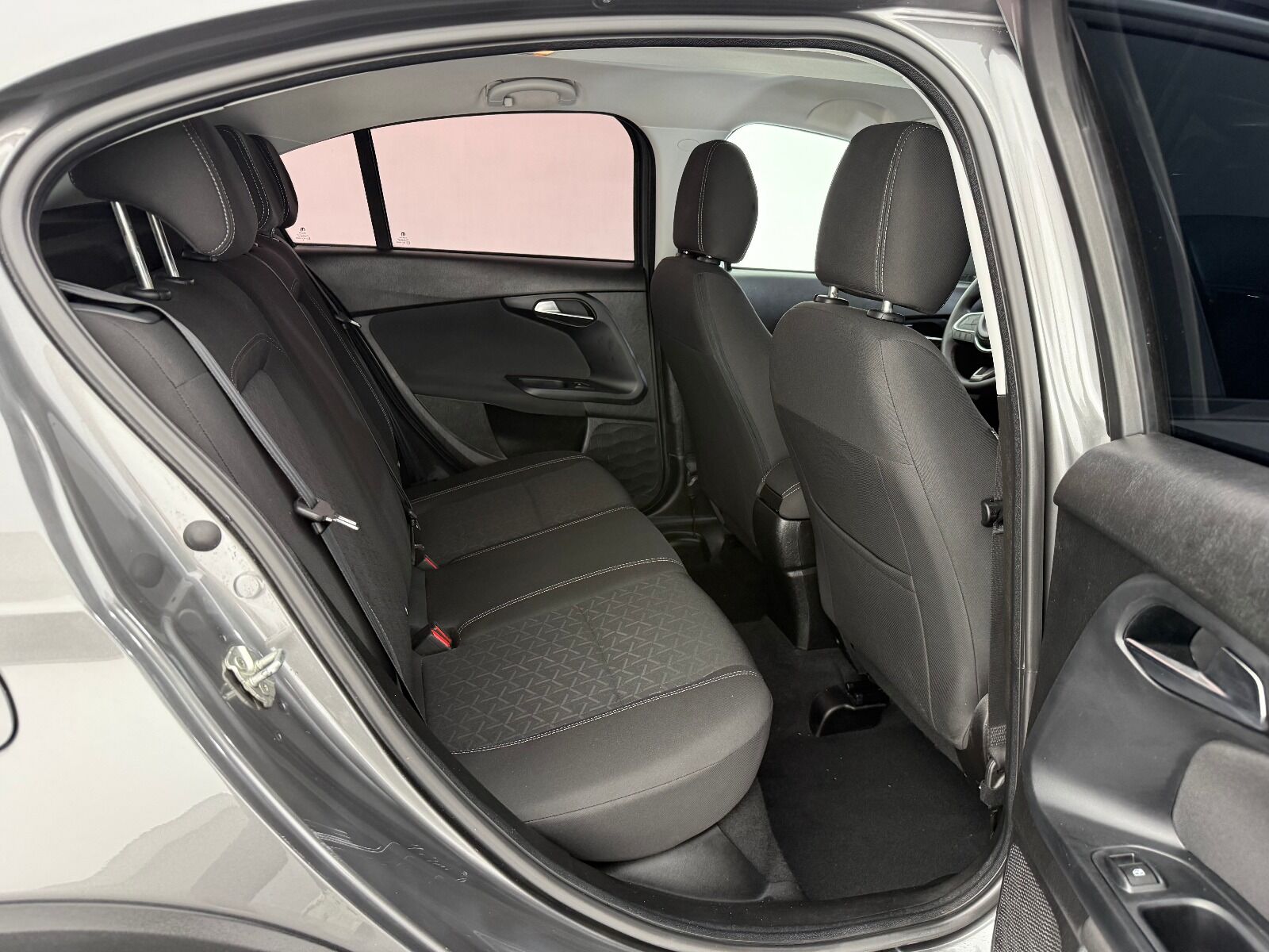 Fiat Egea Cross 1.6 Multijet Urban TRCTN+ GSR DCT - 2024 - Detay