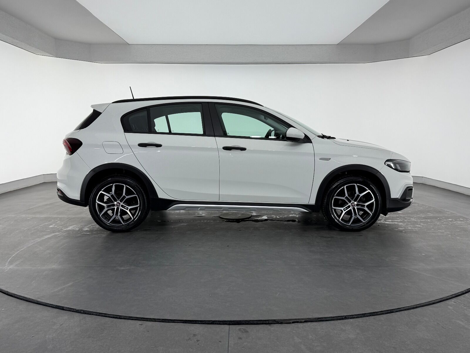 Fiat Egea Cross 1.6 Multijet Urban TRCTN+ GSR DCT - 2024 - Detay