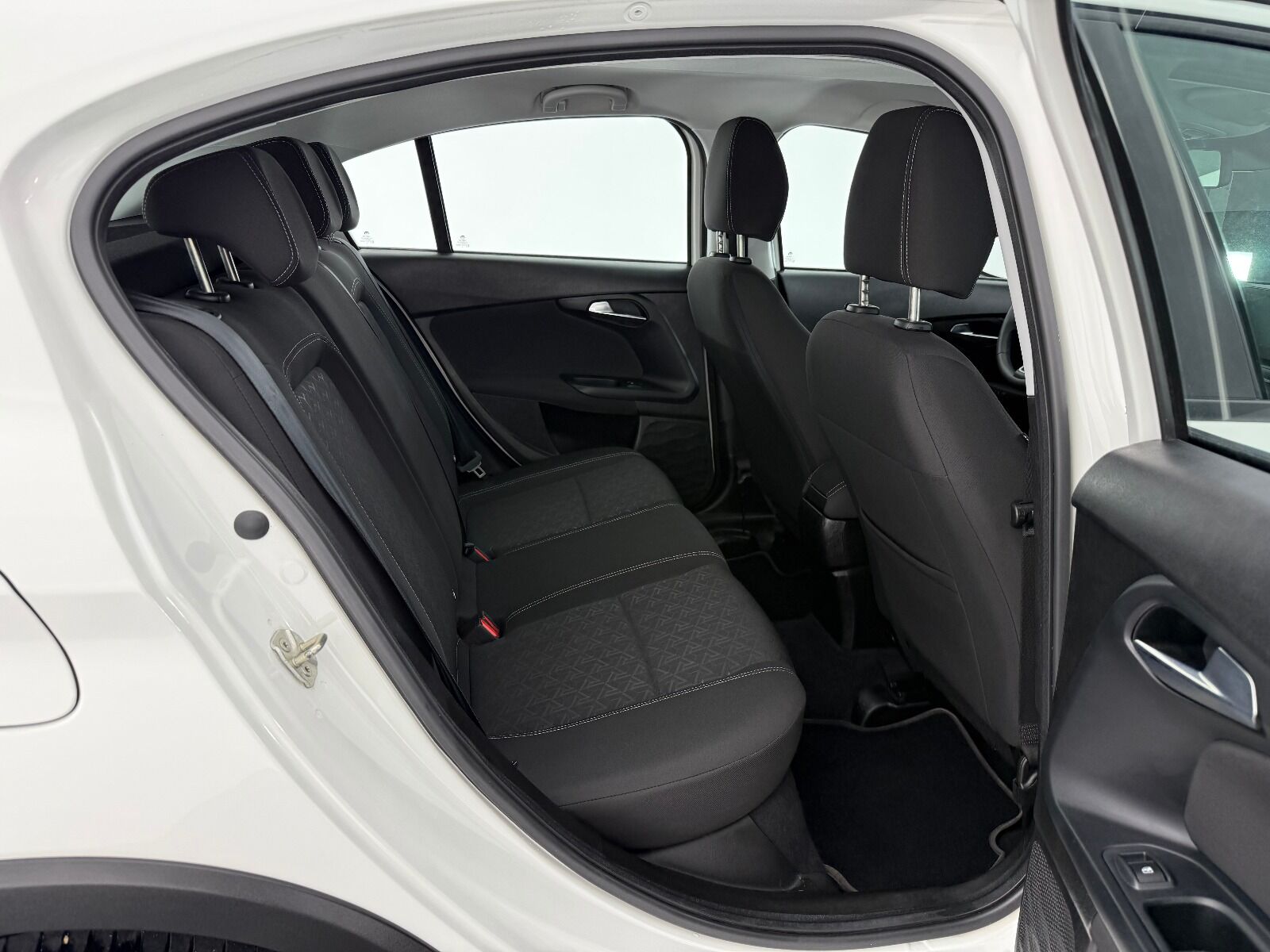 Fiat Egea Cross 1.6 Multijet Urban TRCTN+ GSR DCT - 2024 - Detay