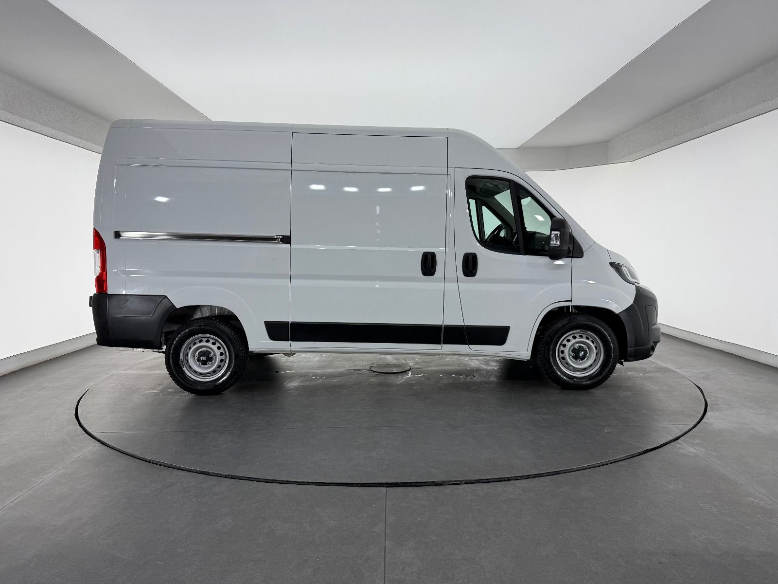 Fiat Ducato 2.2 MultiJet Maxi 11.5m3 S2 - 2025 - Detay