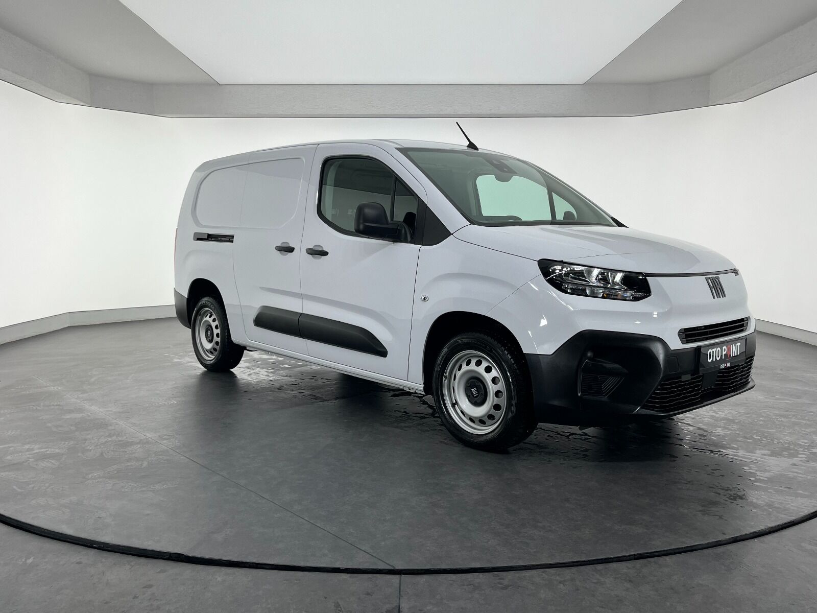 Fiat Doblo Cargo 1.5 BlueHDİ Maxi - 2024 - Detay