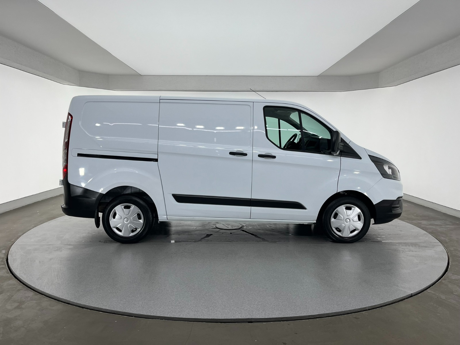 Ford Transit Custom Van 2.0 EcoBlue Upgrade 320 S Trend - 2023 - Detay