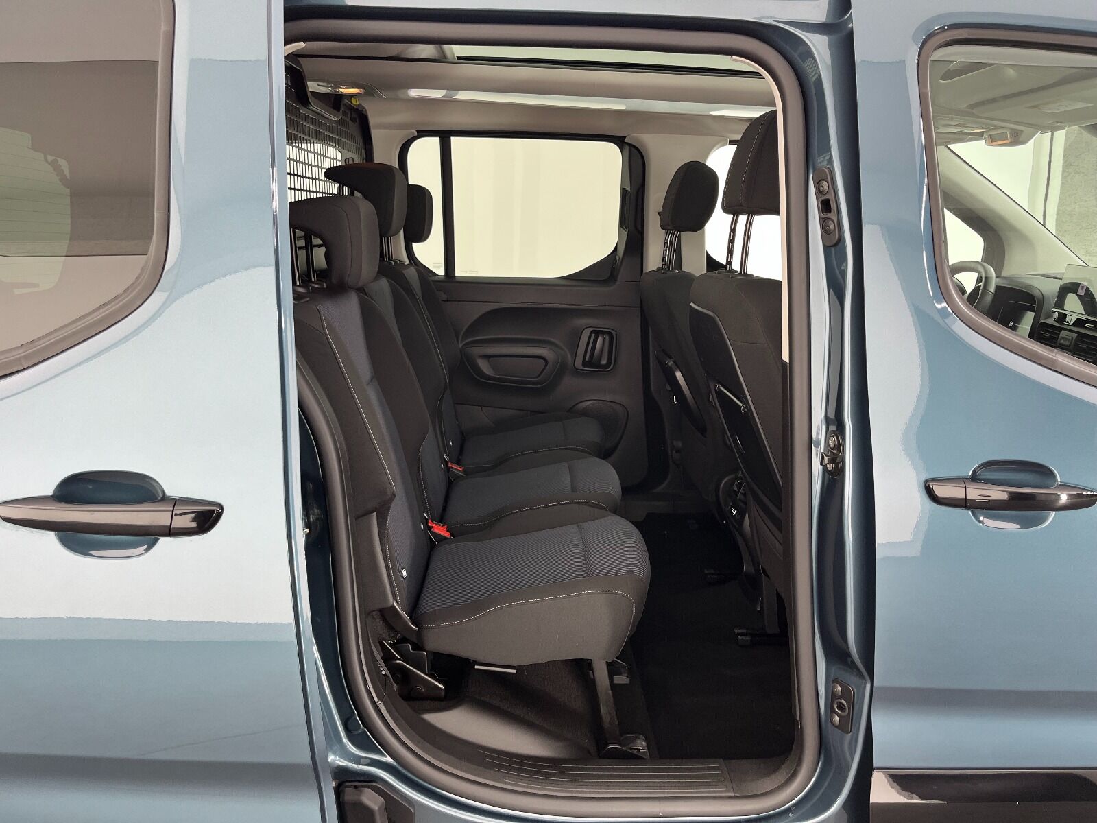 Fiat Doblo Combi 1.5 BlueHDI Premio Plus Otomatik - 2025 - Detay