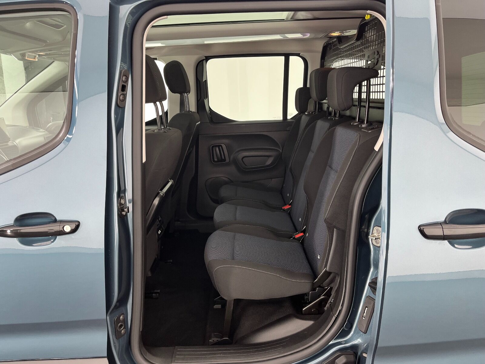 Fiat Doblo Combi 1.5 BlueHDI Premio Plus Otomatik - 2025 - Detay