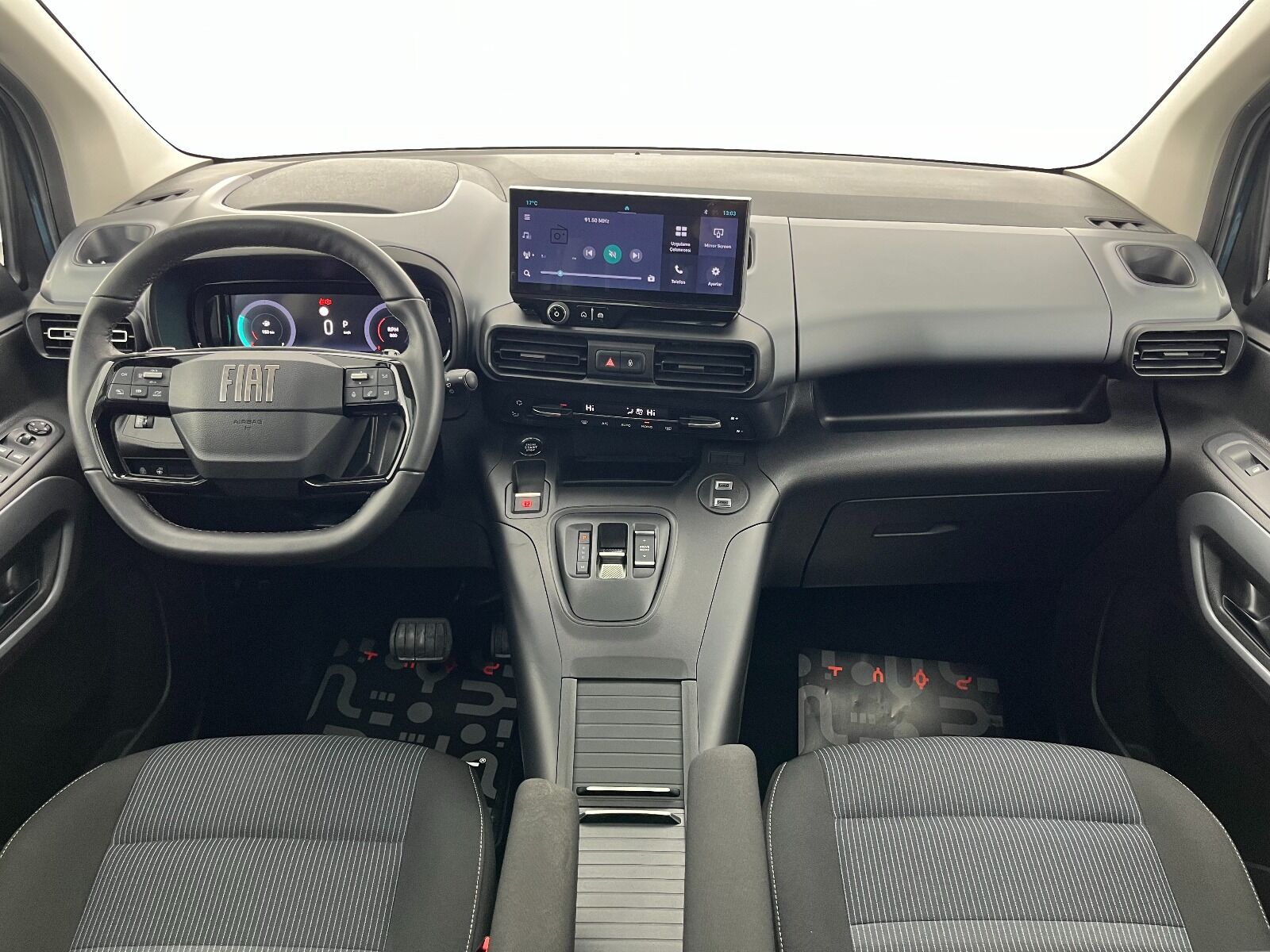 Fiat Doblo Combi 1.5 BlueHDI Premio Plus Otomatik - 2025 - Detay