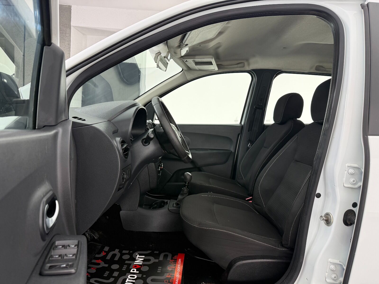 Dacia Lodgy 1.5 BlueDCI (7 Koltuk) Laureate - 2020 - Detay