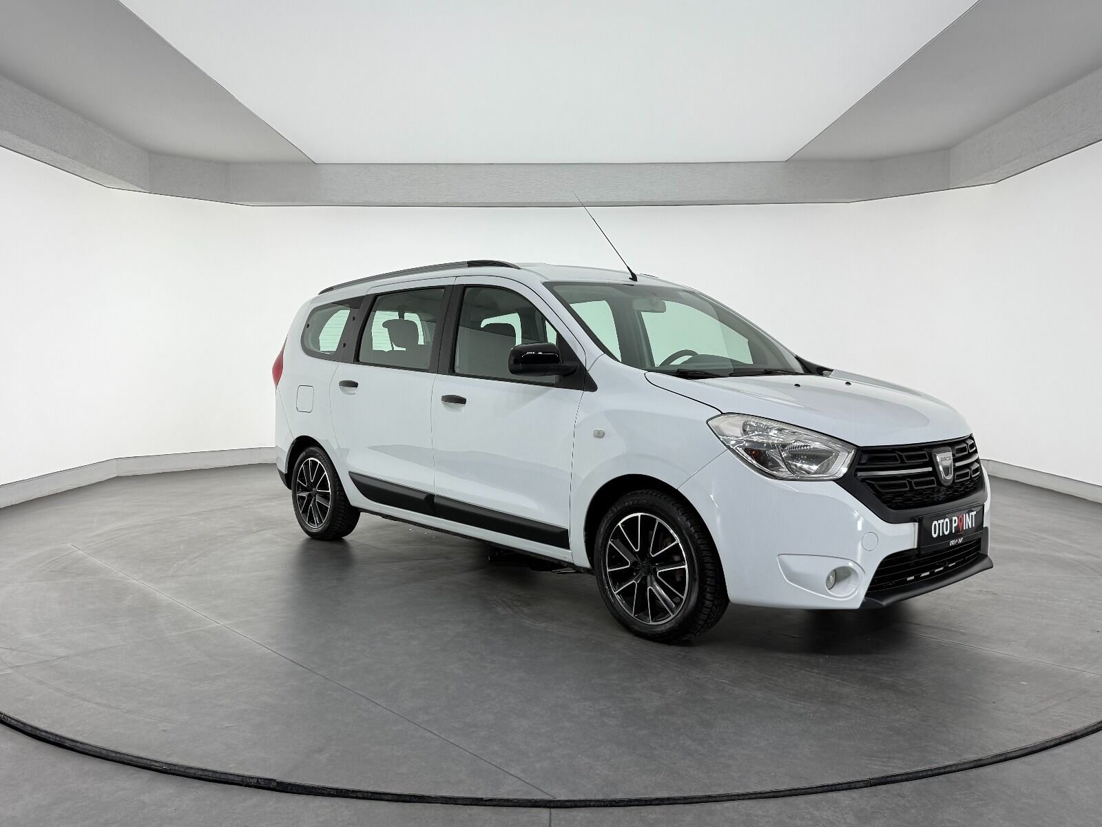 Dacia Lodgy 1.5 BlueDCI (7 Koltuk) Laureate - 2020 - Detay