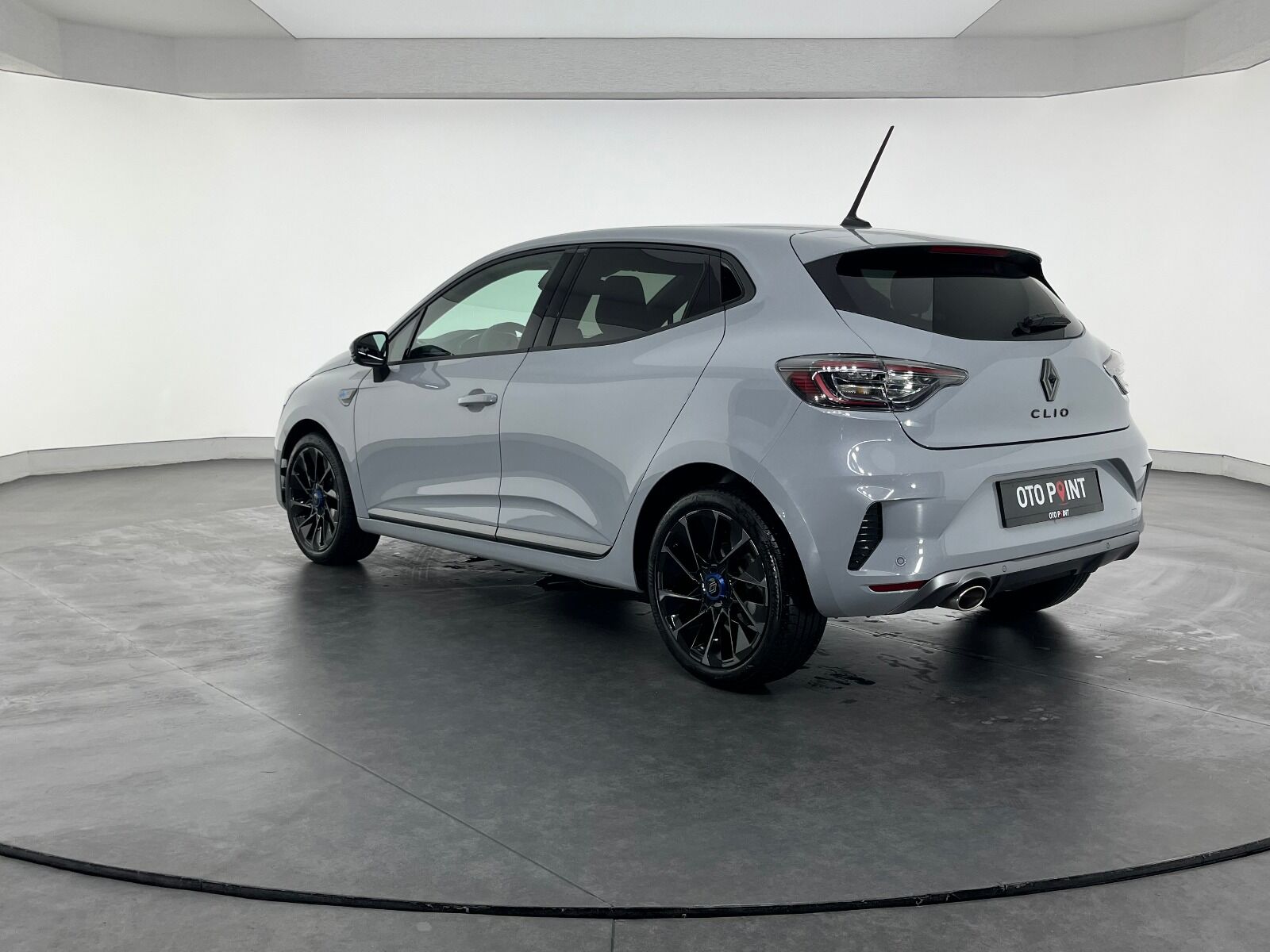 Renault Clio 1.0 TCE Techno Esprit Alpine X-Tronic - 2025 - Detay
