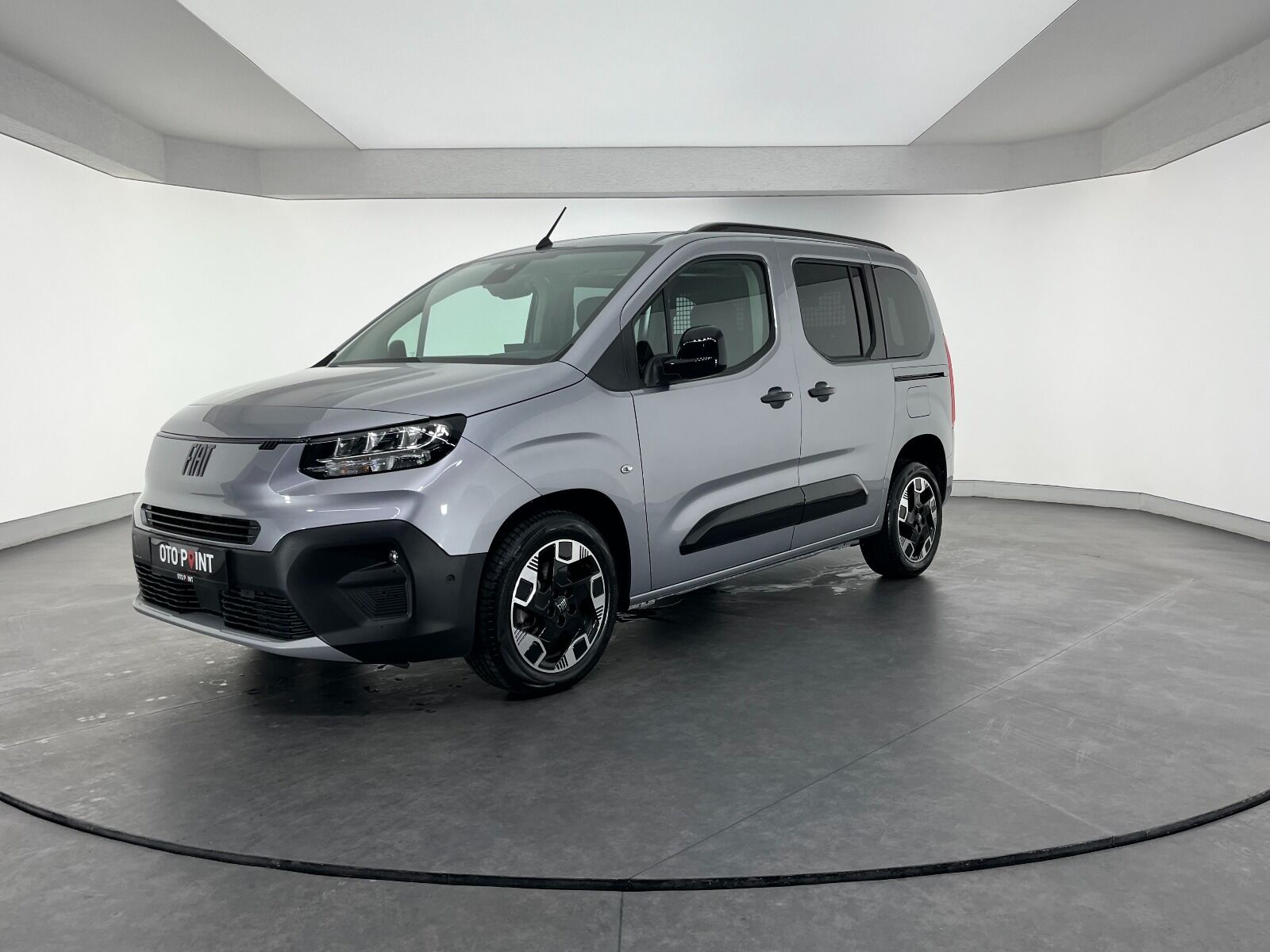 Fiat Doblo Combi 1.5 BlueHDİ Premio Plus - 2025 - Detay