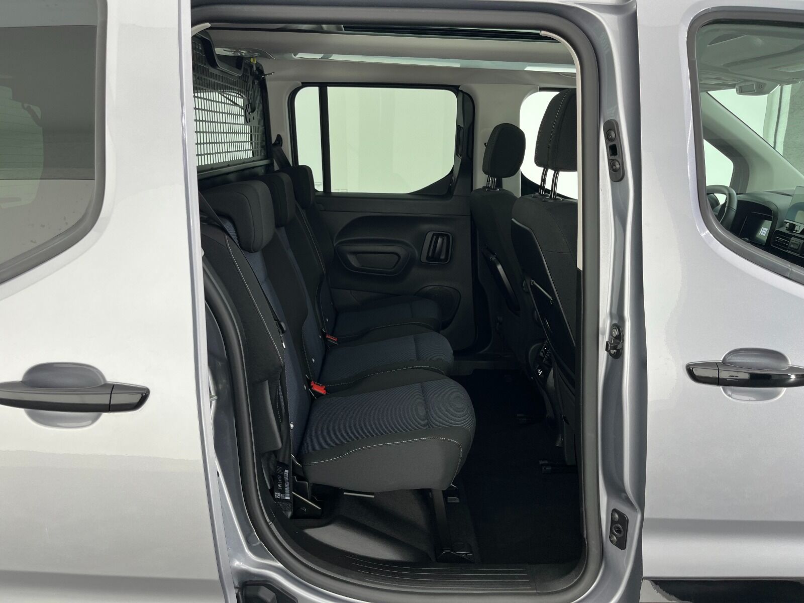Fiat Doblo Combi 1.5 BlueHDİ Premio Plus - 2025 - Detay