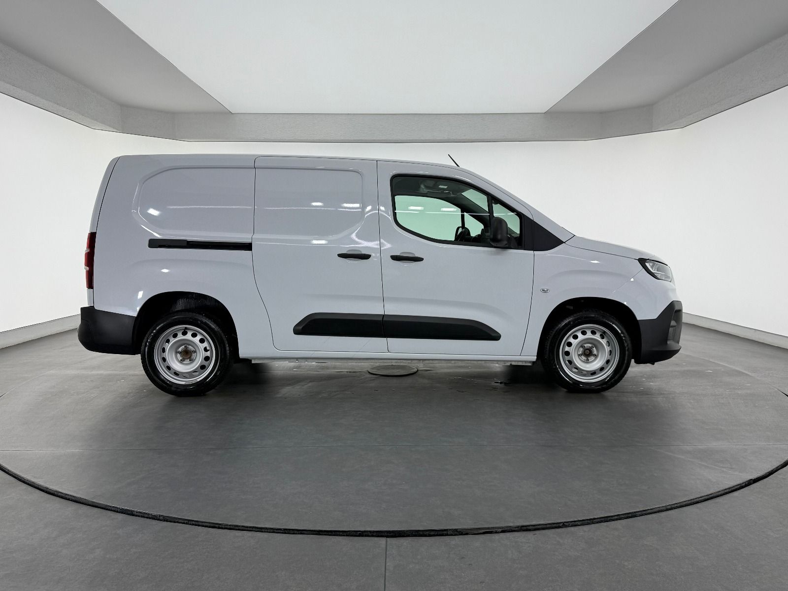 Fiat Doblo Cargo 1.5 BlueHDİ Maxi - 2025 - Detay
