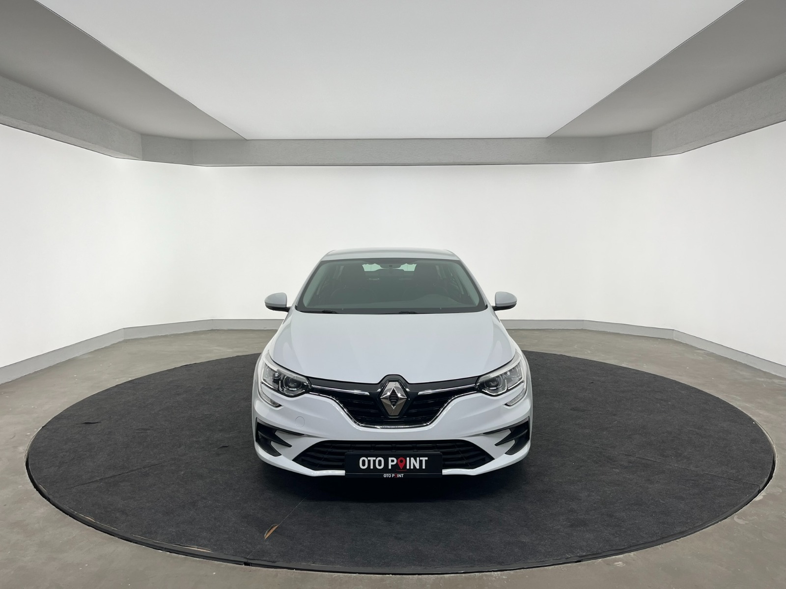 Renault Megane Sedan 1.3 TCe Joy EDC - 2022