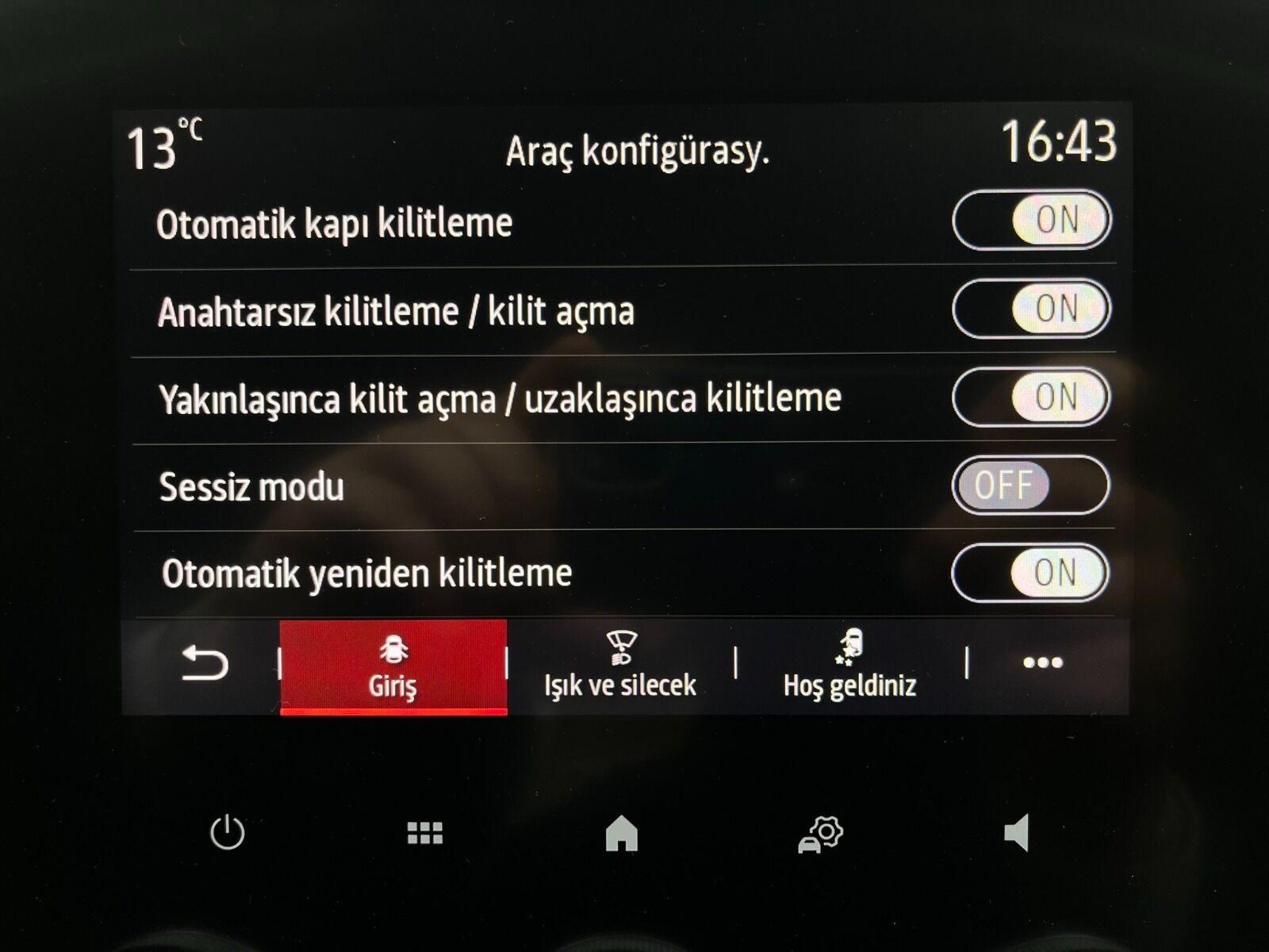 Renault Megane Sedan 1.5 Blue DCI Icon EDC - 2024 - Detay