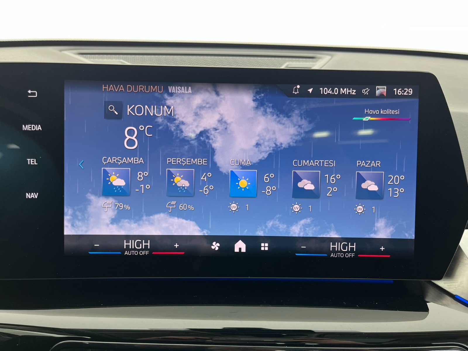 BMW X1 SUV 25e xDrive X Line Otomatik - 2025 - Detay