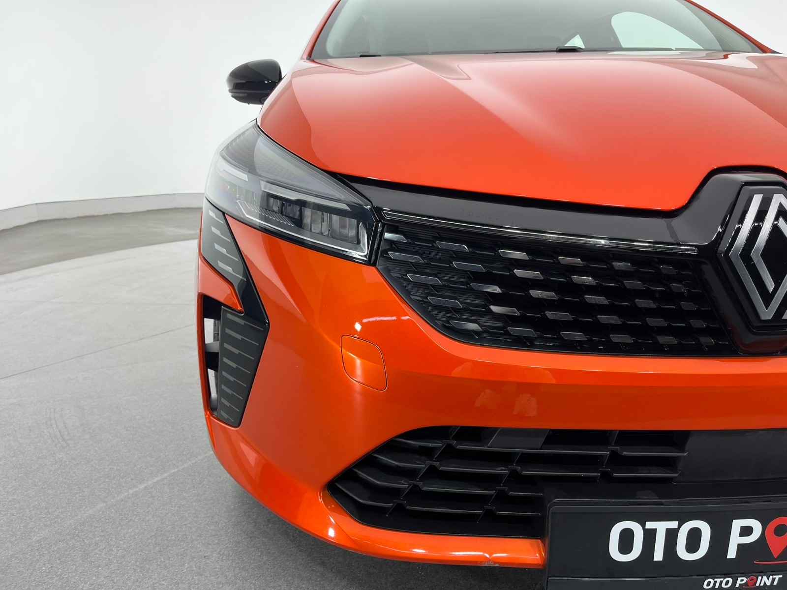 Renault Clio Hatchback 1.0 TCe Evolution X-Tronic - 2024 - Detay