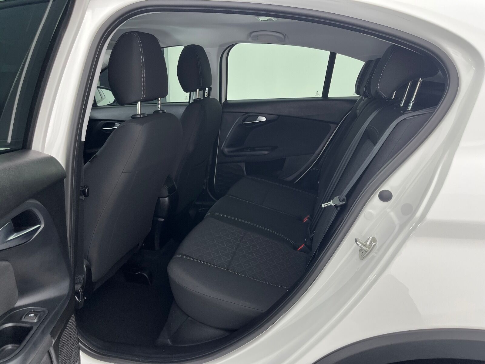 Fiat Egea Cross 1.6 Multijet Urban TRCTN+ GSR DCT - 2025 - Detay