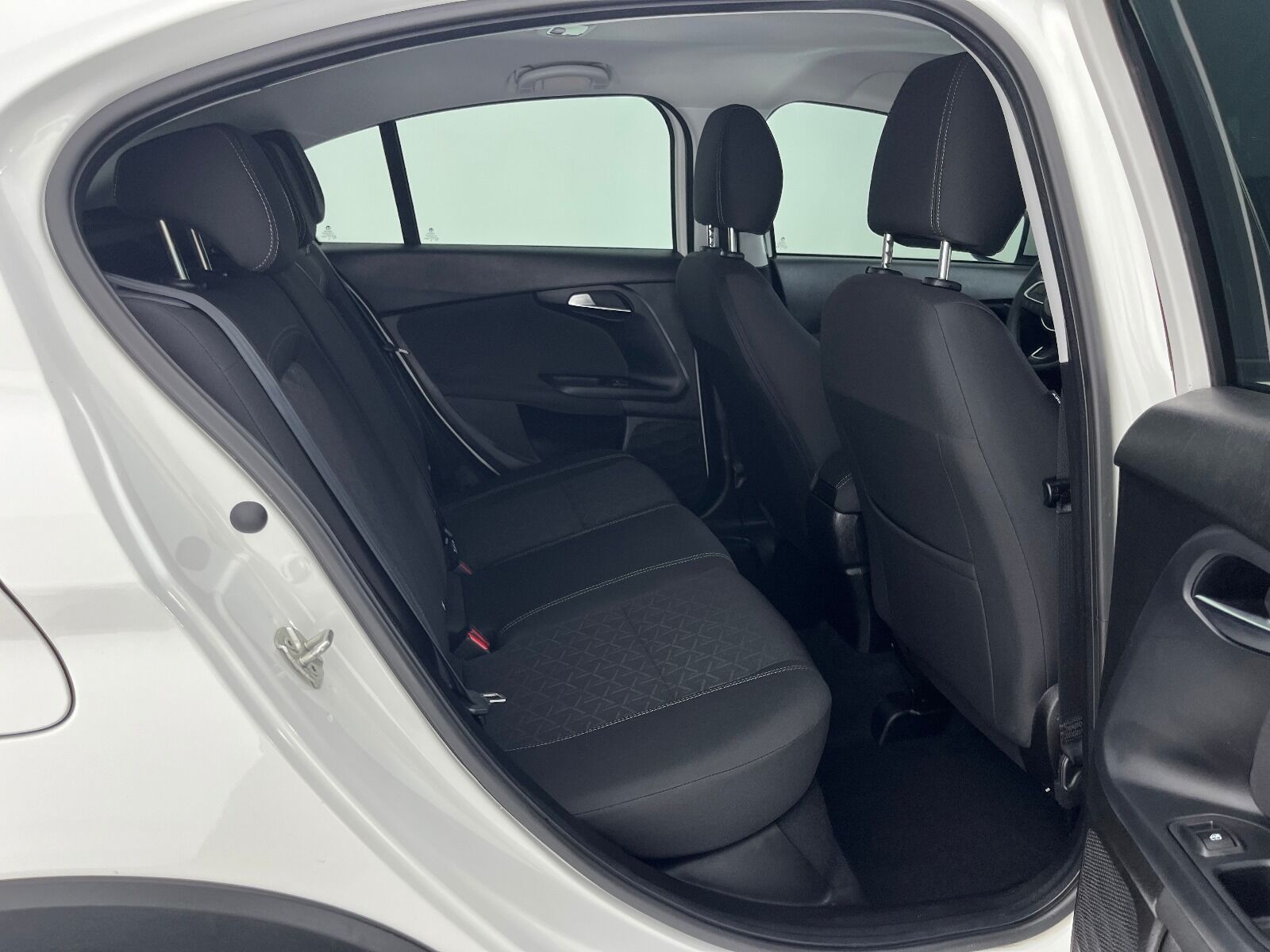 Fiat Egea Cross 1.6 Multijet Urban TRCTN+ GSR DCT - 2025 - Detay