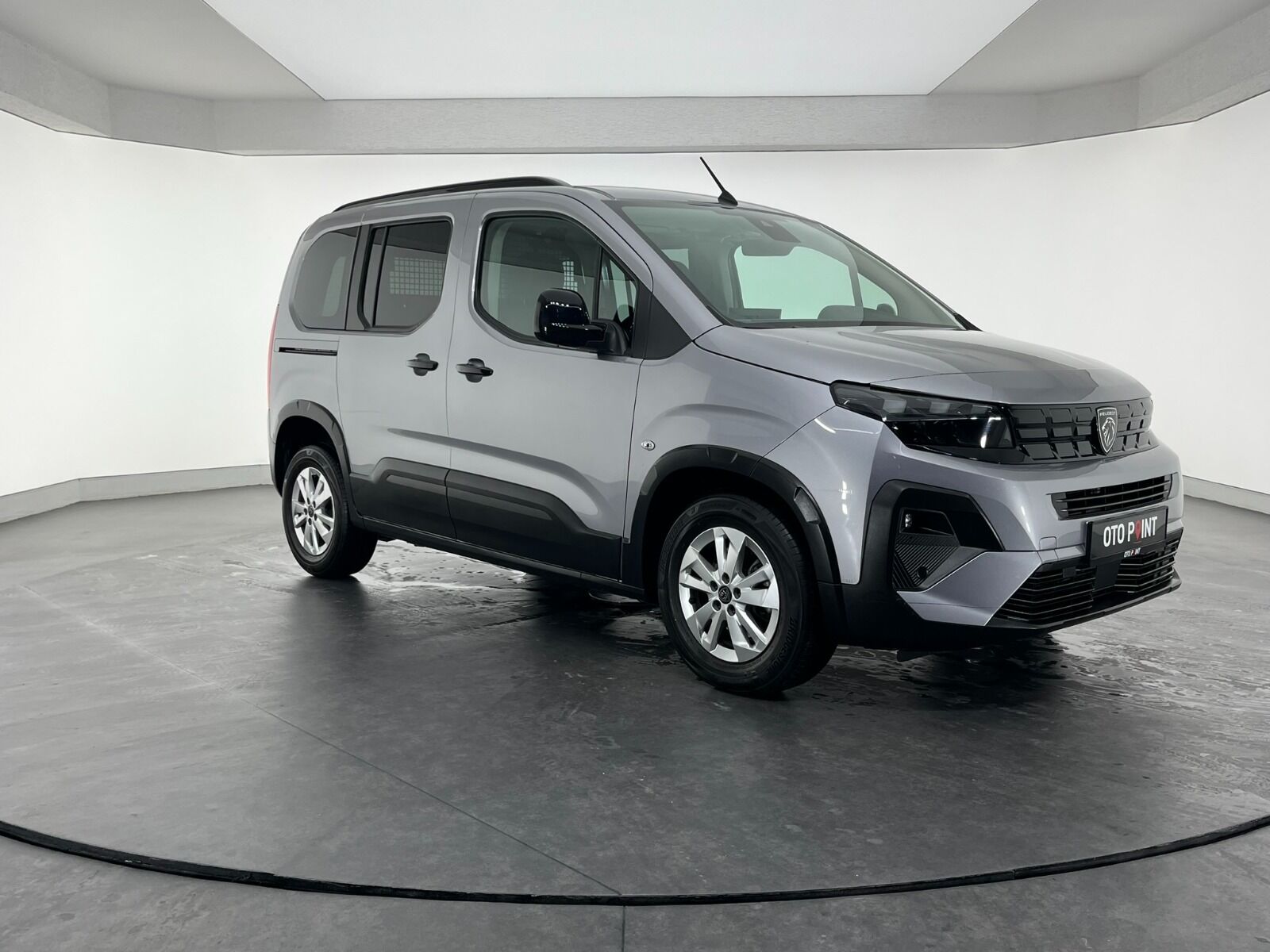 Peugeot Rifter Combi 1.5 BlueHDI Allure EAT8 - 2025 - Detay