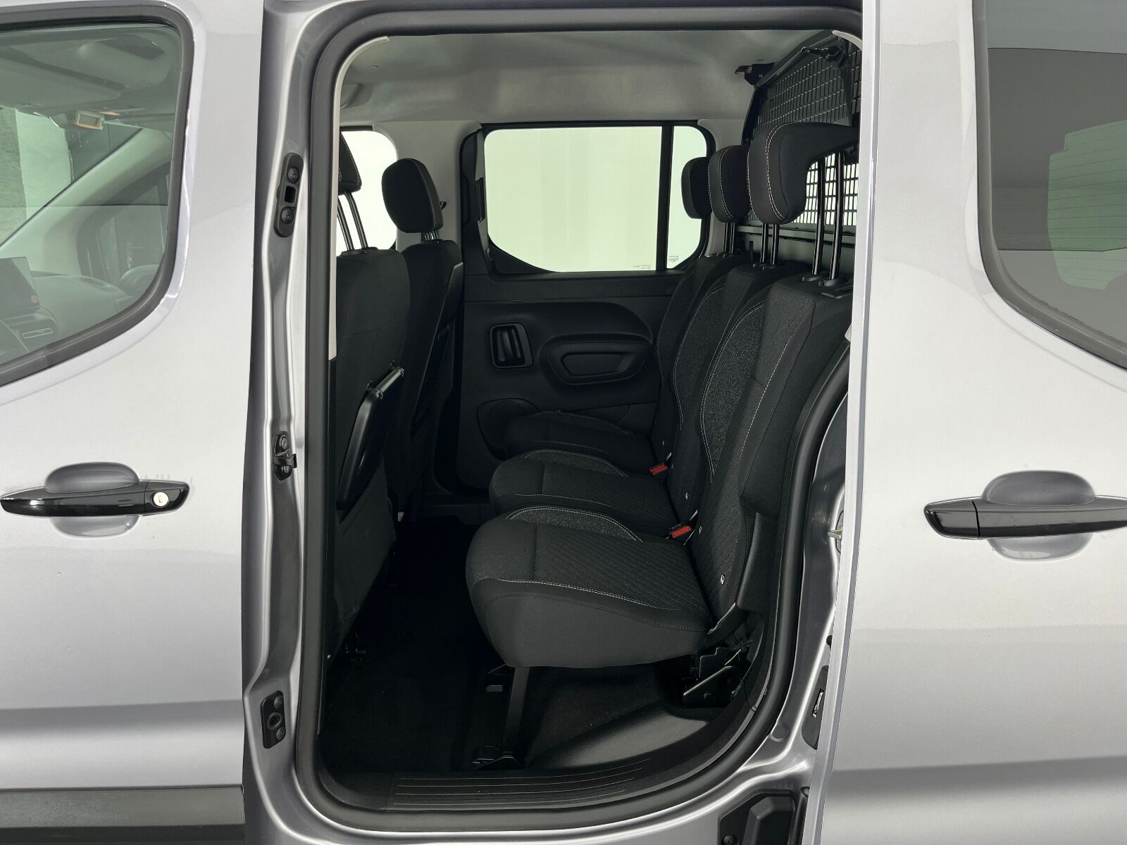 Peugeot Rifter 1.5 BlueHDI Allure EAT8 - 2025 - Detay